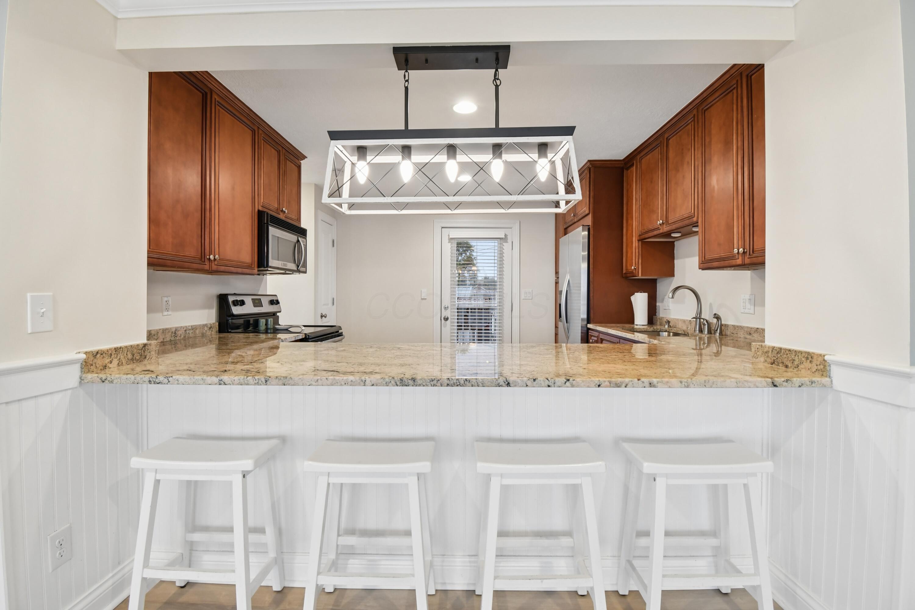 48 Rosebraugh Circle E Property Photo 14
