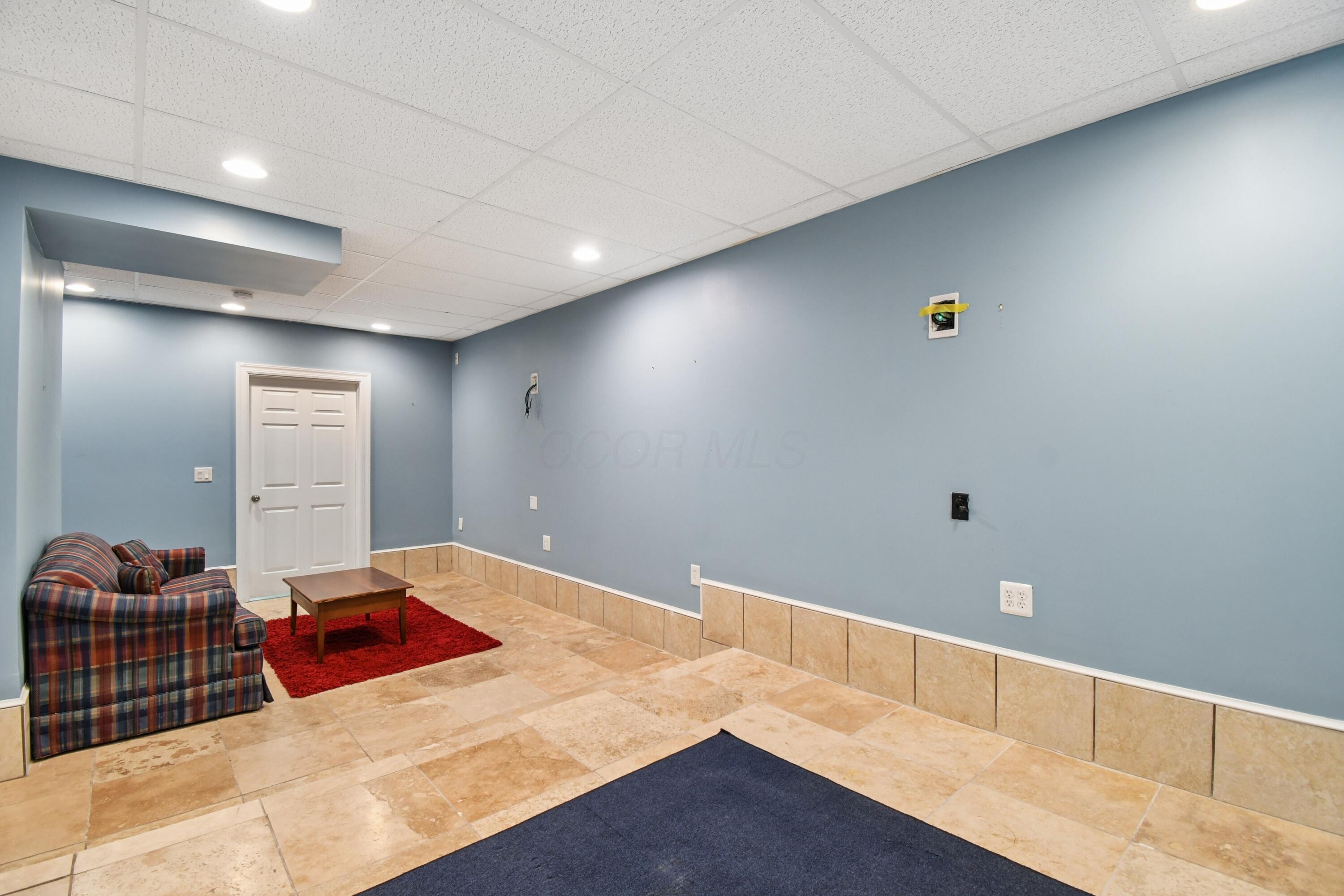 48 Rosebraugh Circle E Property Photo 26
