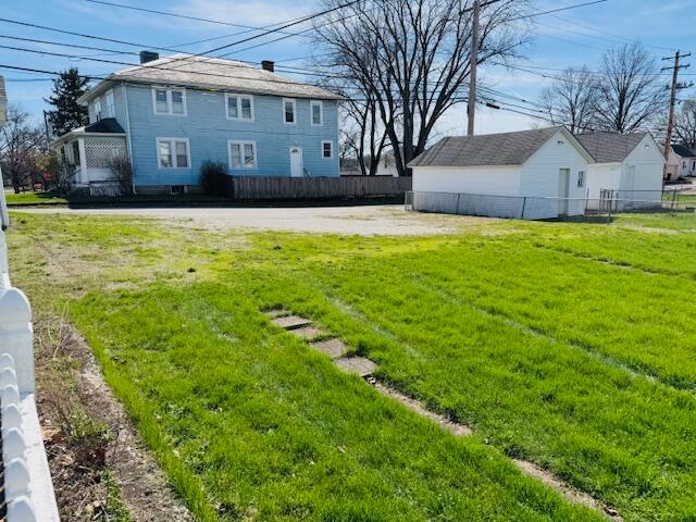 846 E Main Street Property Photo 4