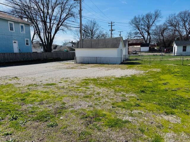 846 E Main Street Property Photo 5