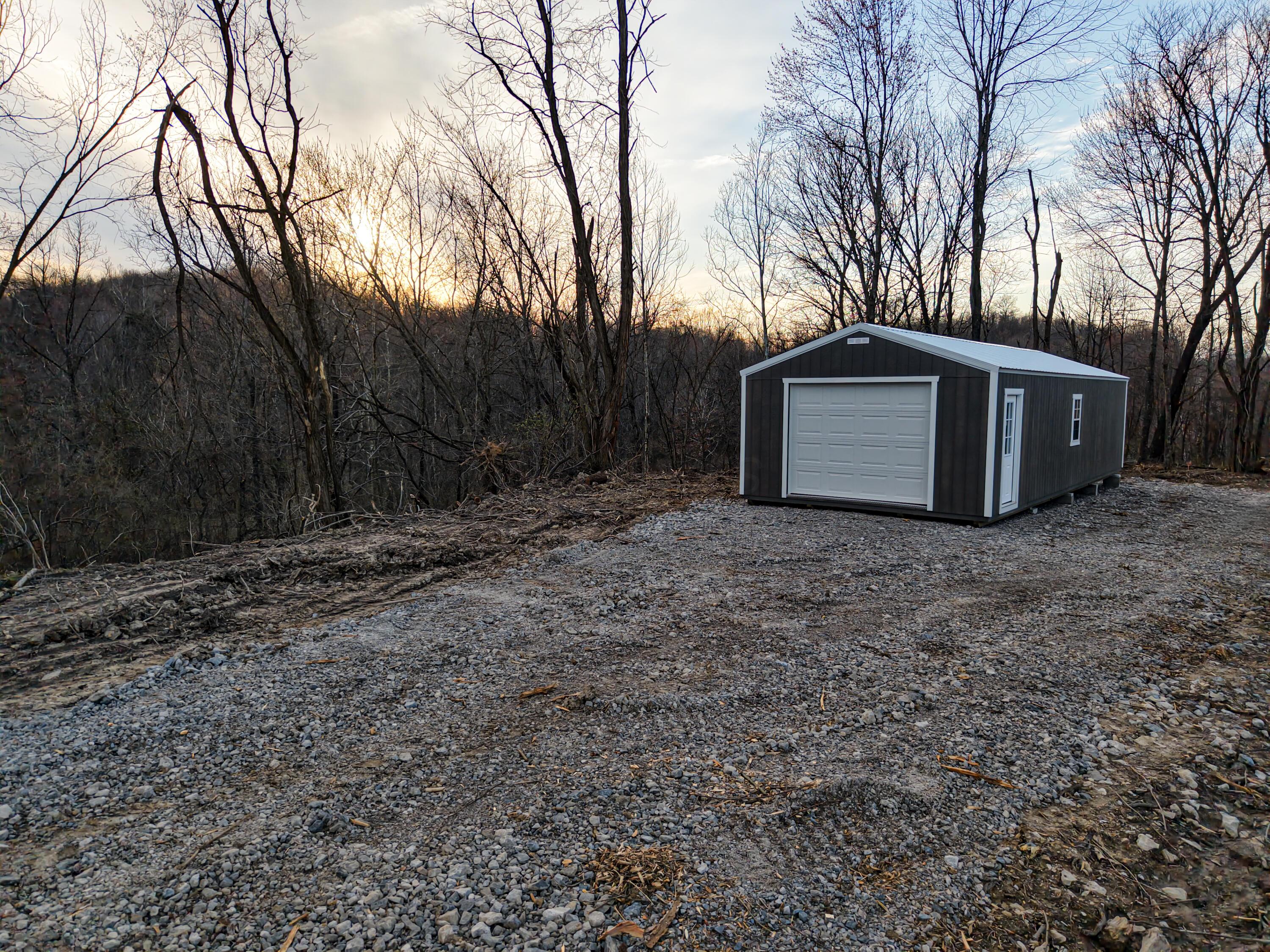 56 Roscoe Road Property Photo 8