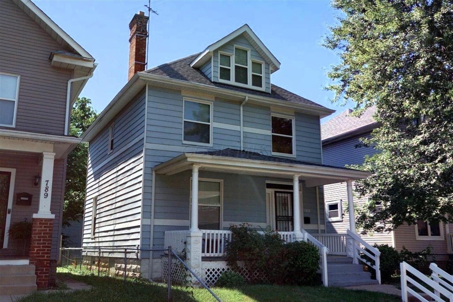 785 Gilbert Street Property Photo 1