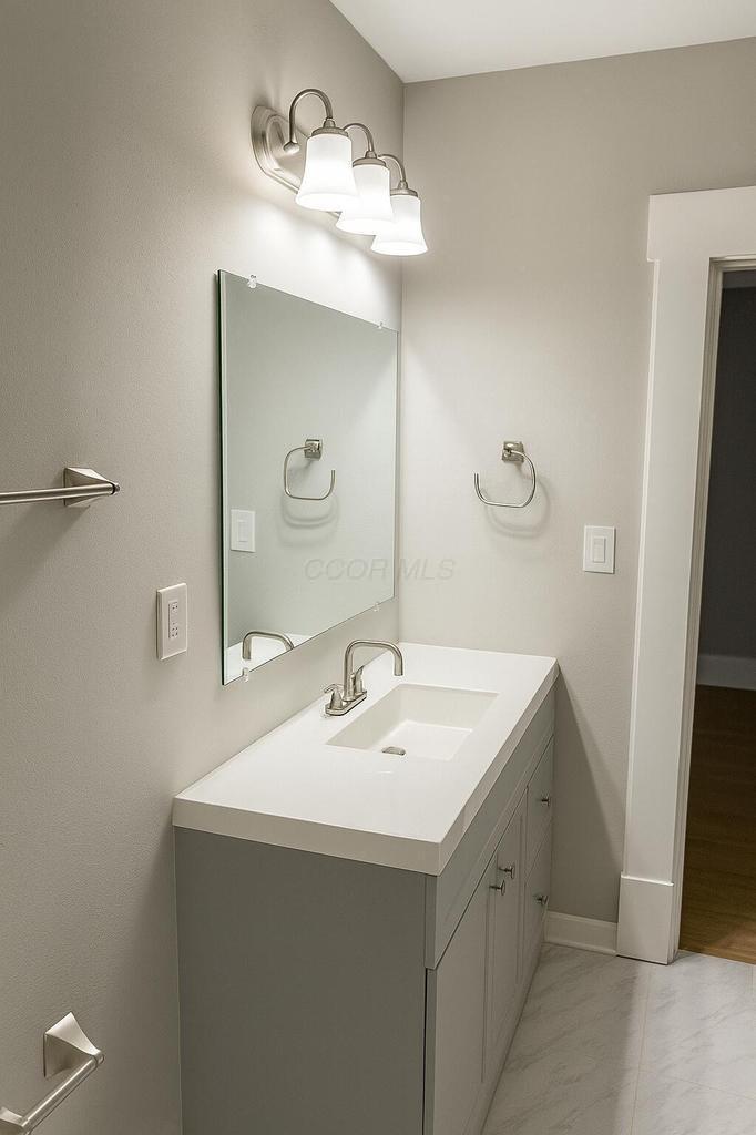 785 Gilbert Street Property Photo 20
