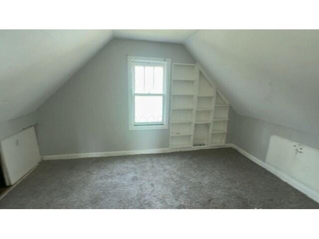 562 Ashwood Road Property Photo 9