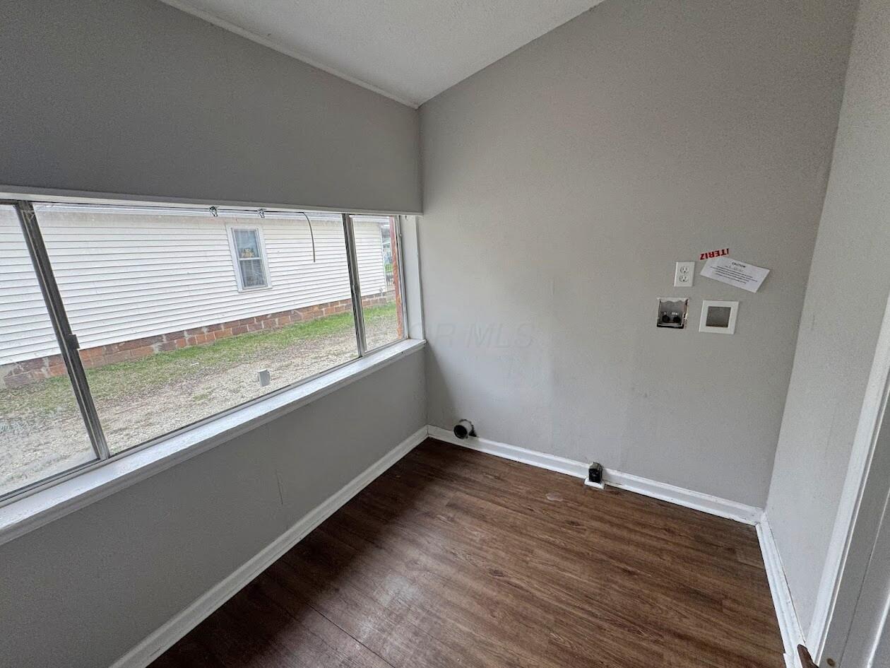 2670 Perdue Avenue Property Photo 9