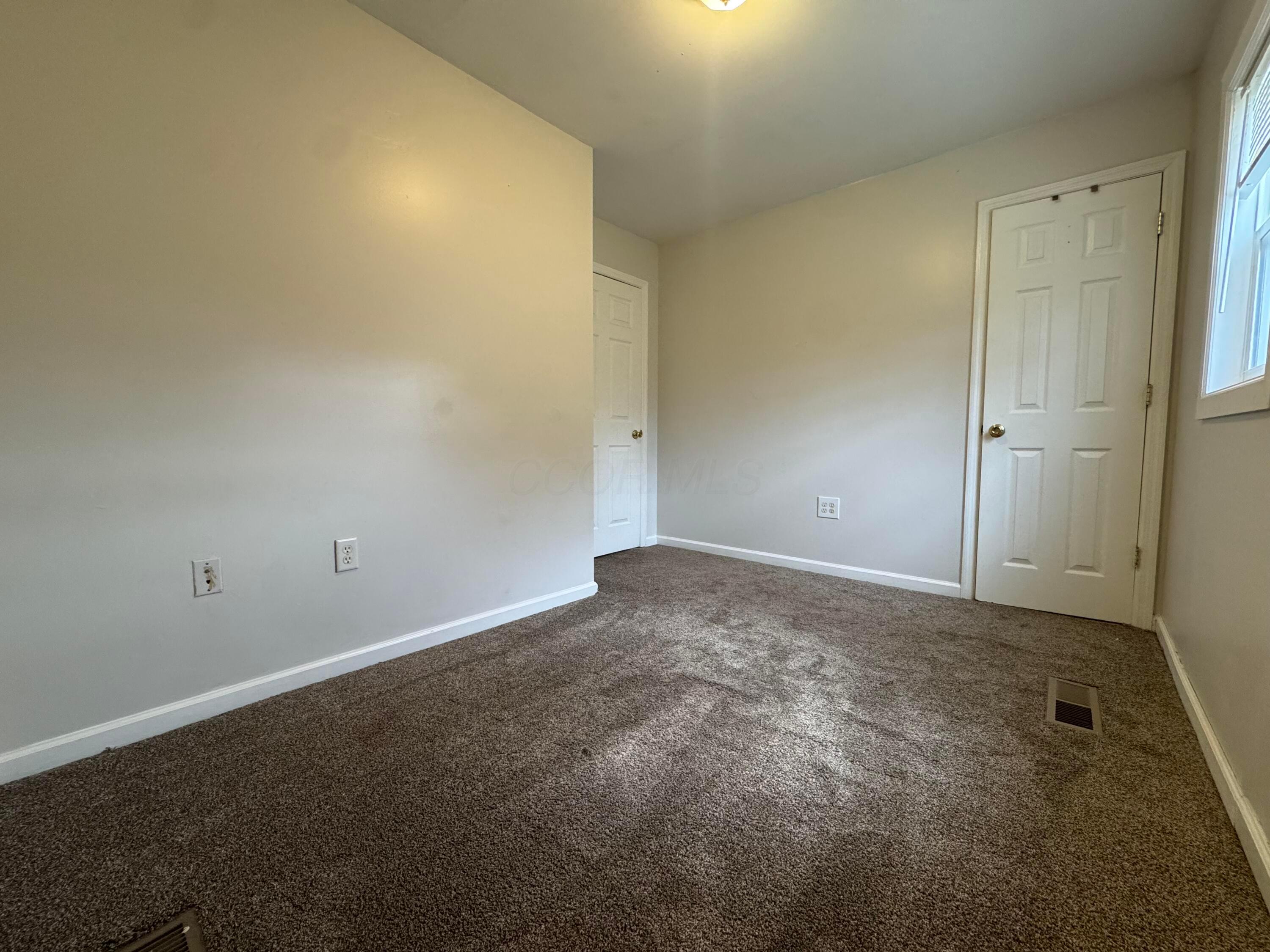 935 Duke Road Property Photo 23
