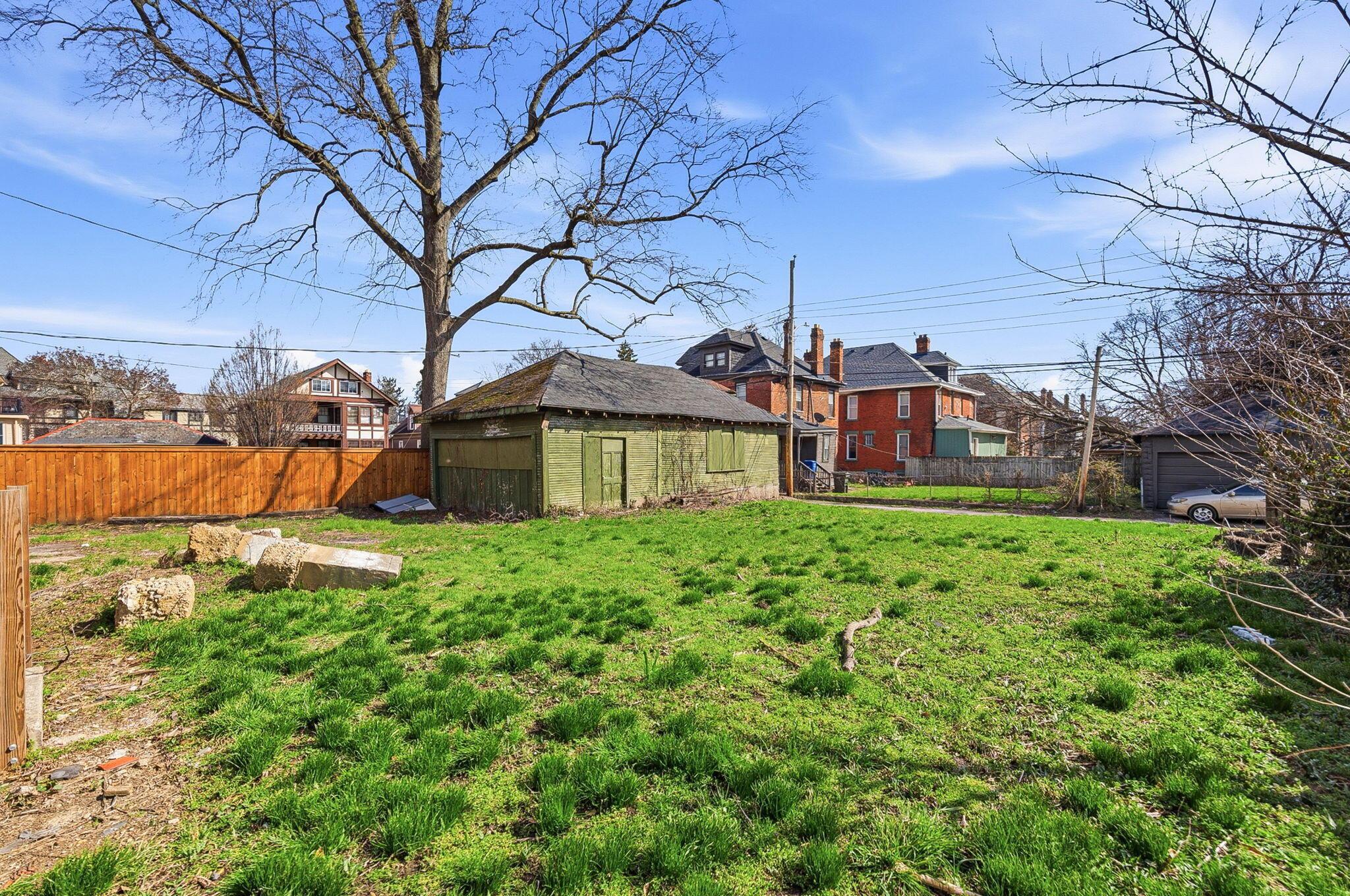 1703 Bryden Road Property Photo 4