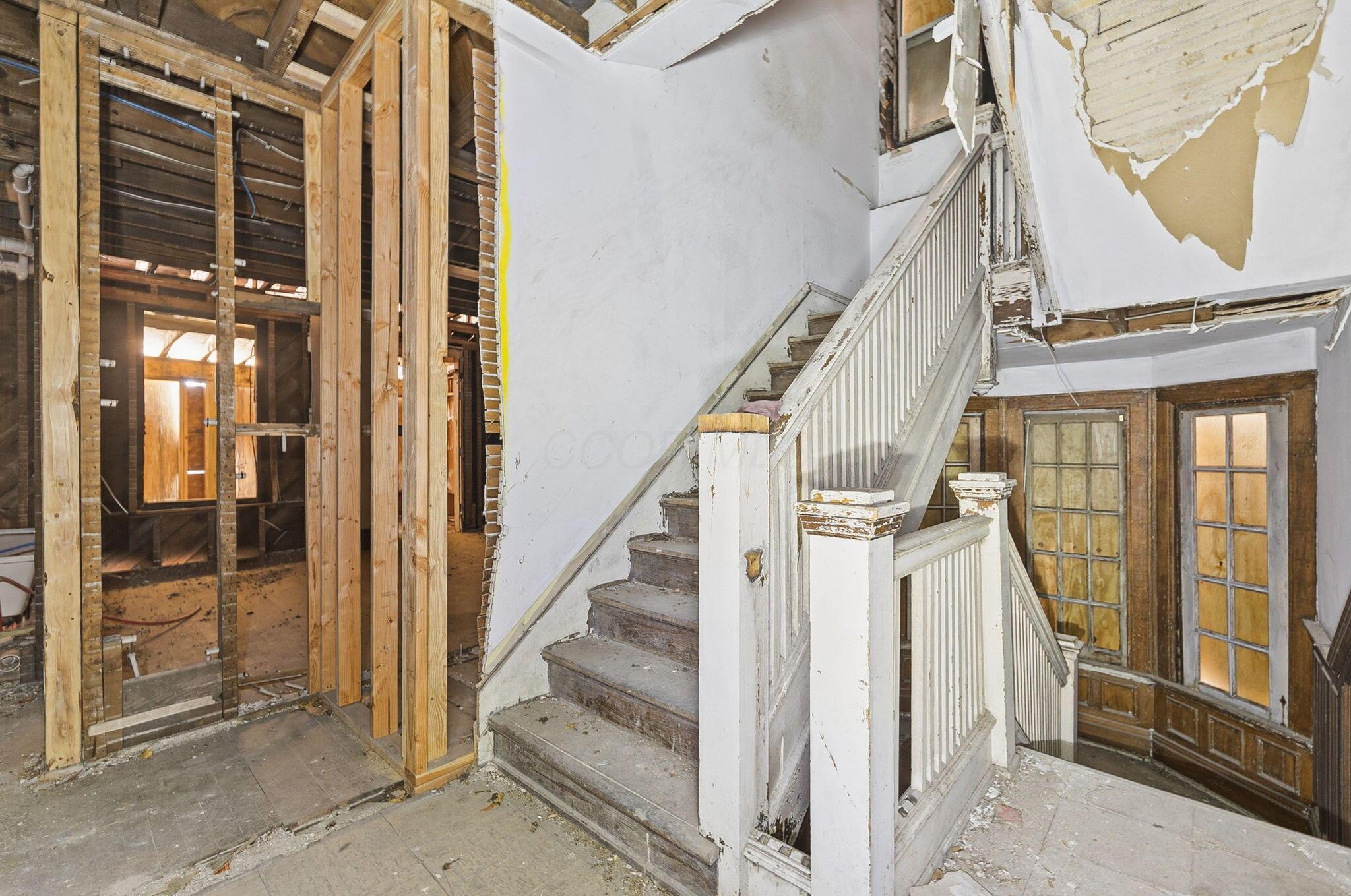 1703 Bryden Road Property Photo 22