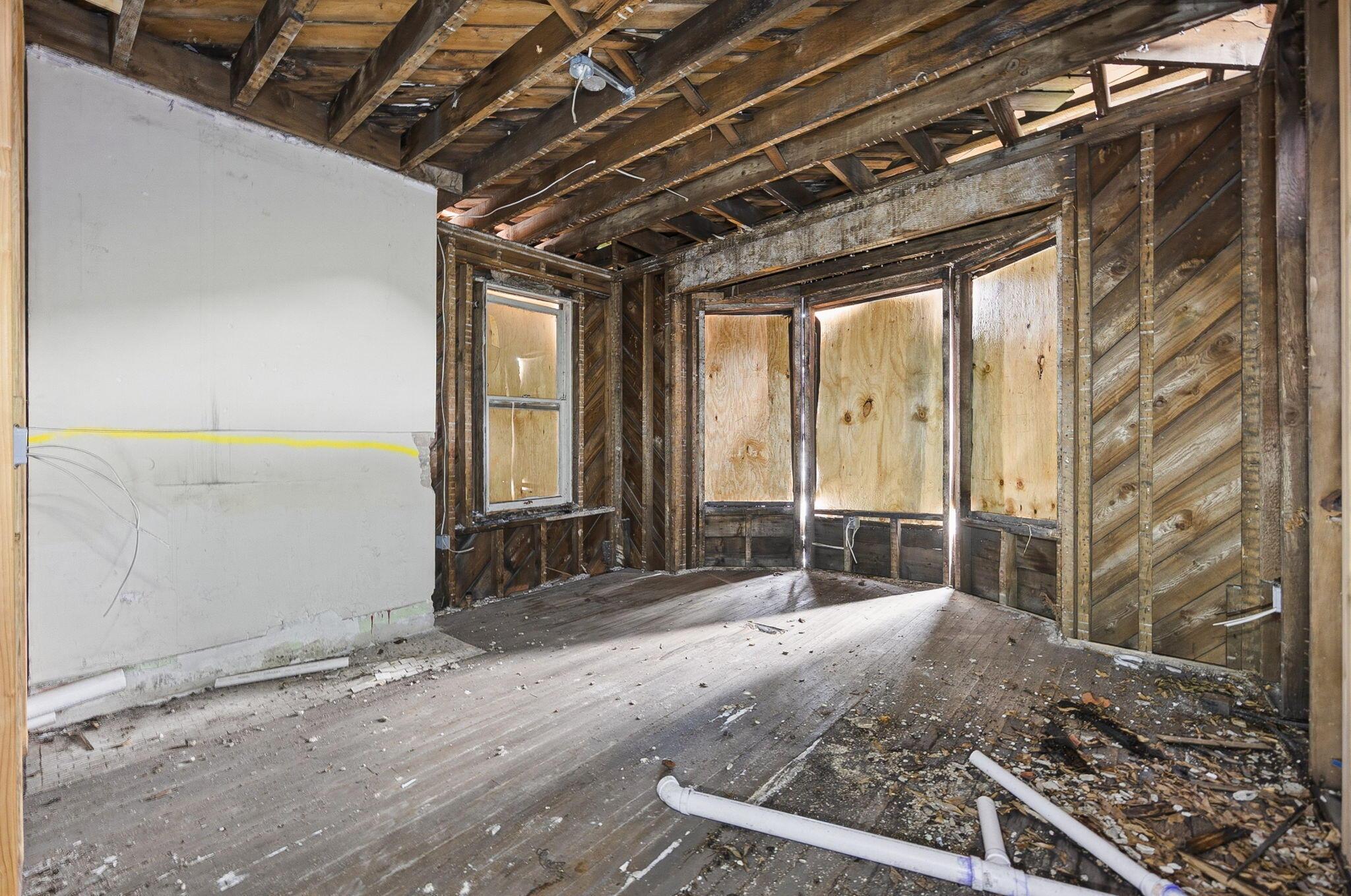1703 Bryden Road Property Photo 26