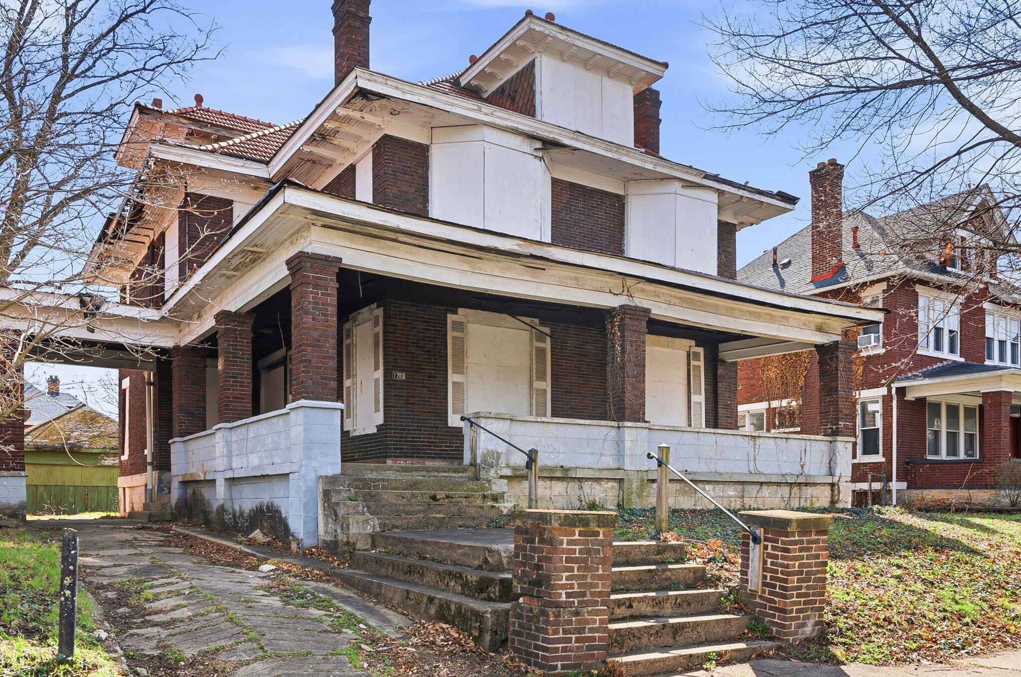 1703 Bryden Road Property Photo 39
