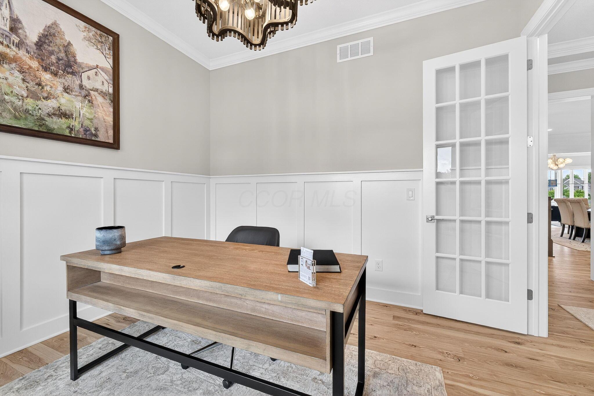 2599 Hackney Court Property Photo 13
