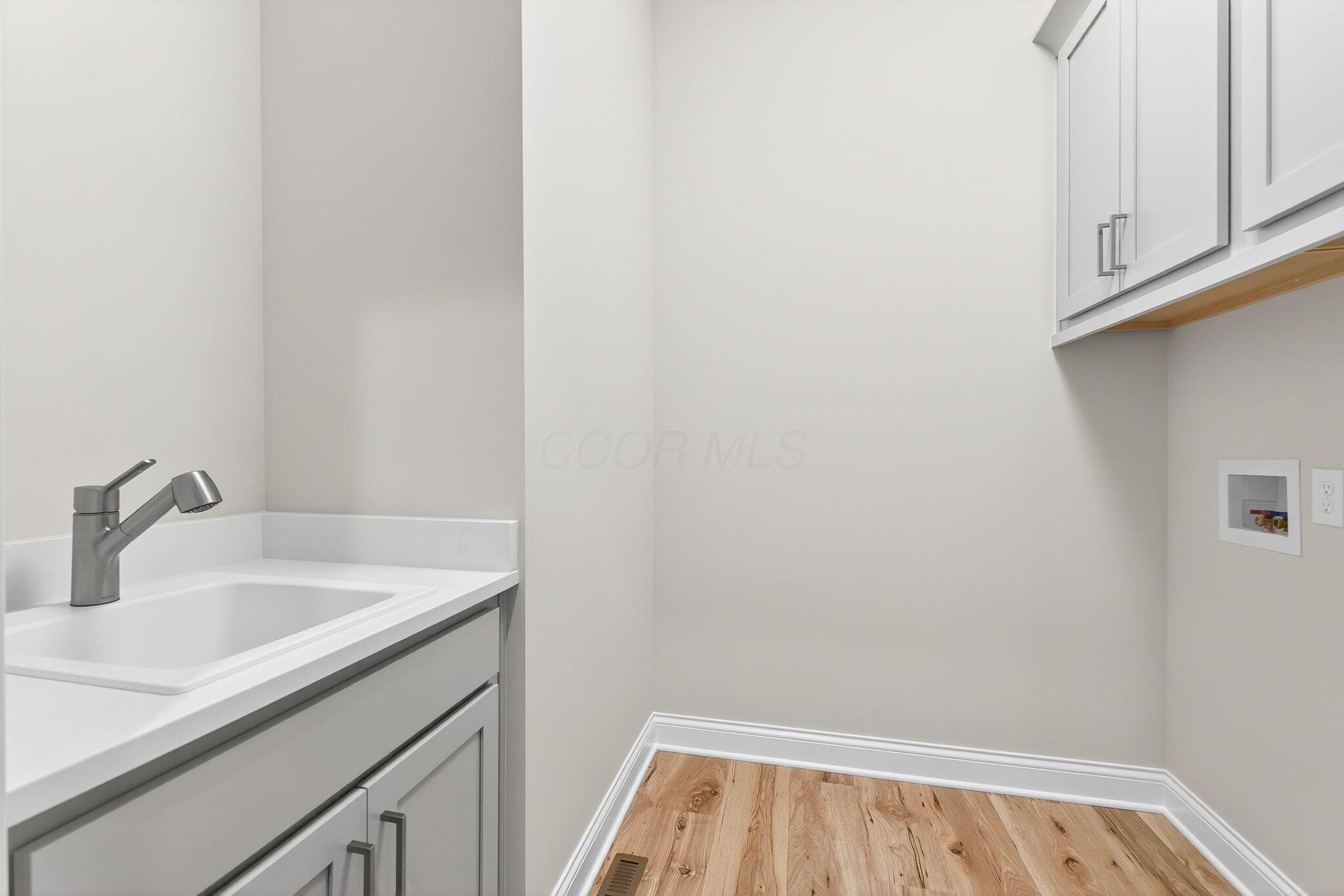 2599 Hackney Court Property Photo 43
