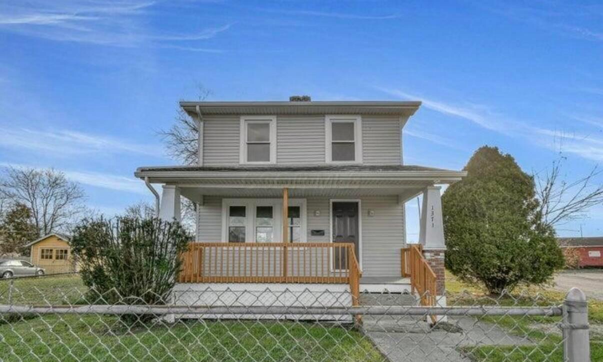 1371 E 23rd Avenue Property Photo 1