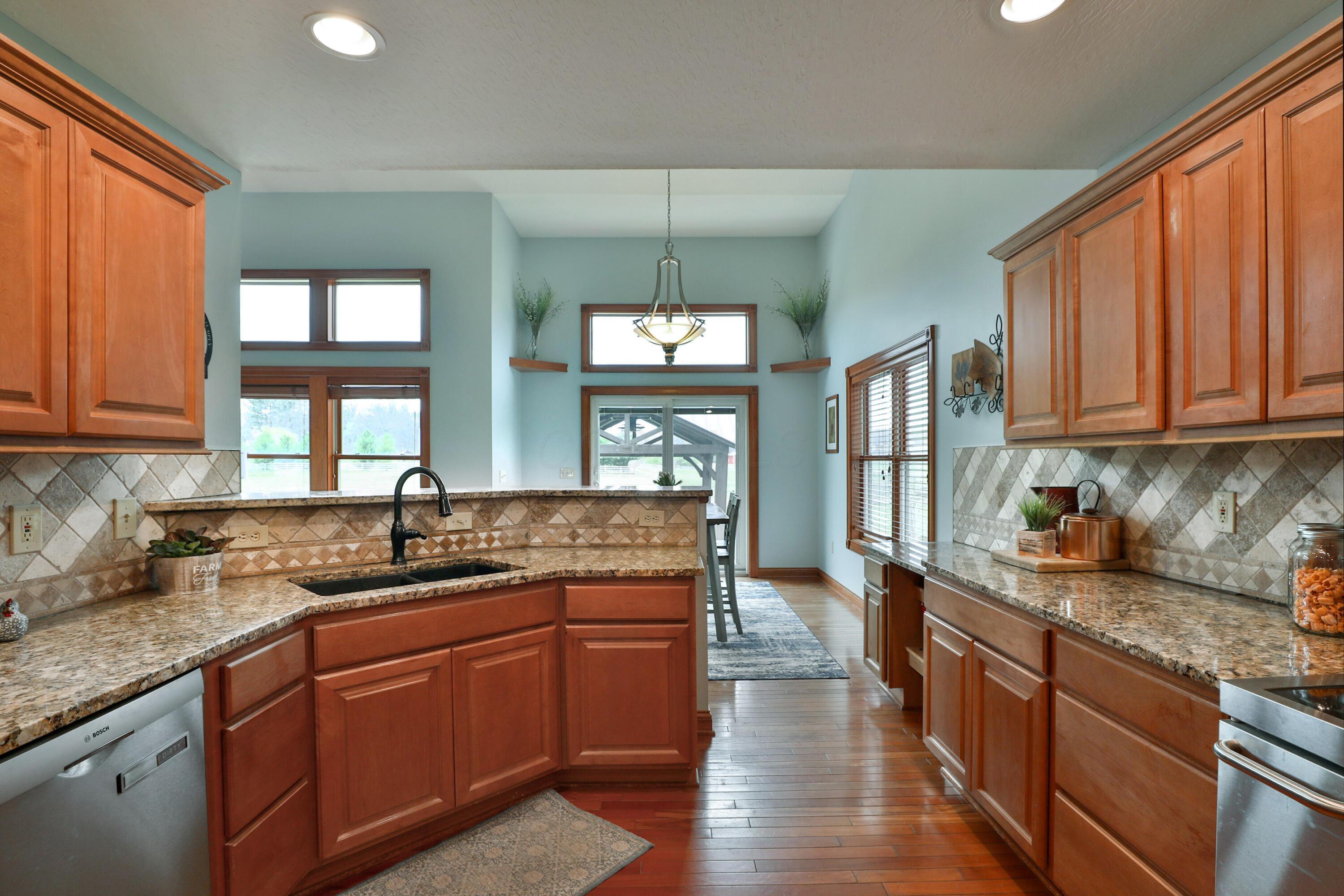2313 Horseshoe Road Property Photo 47
