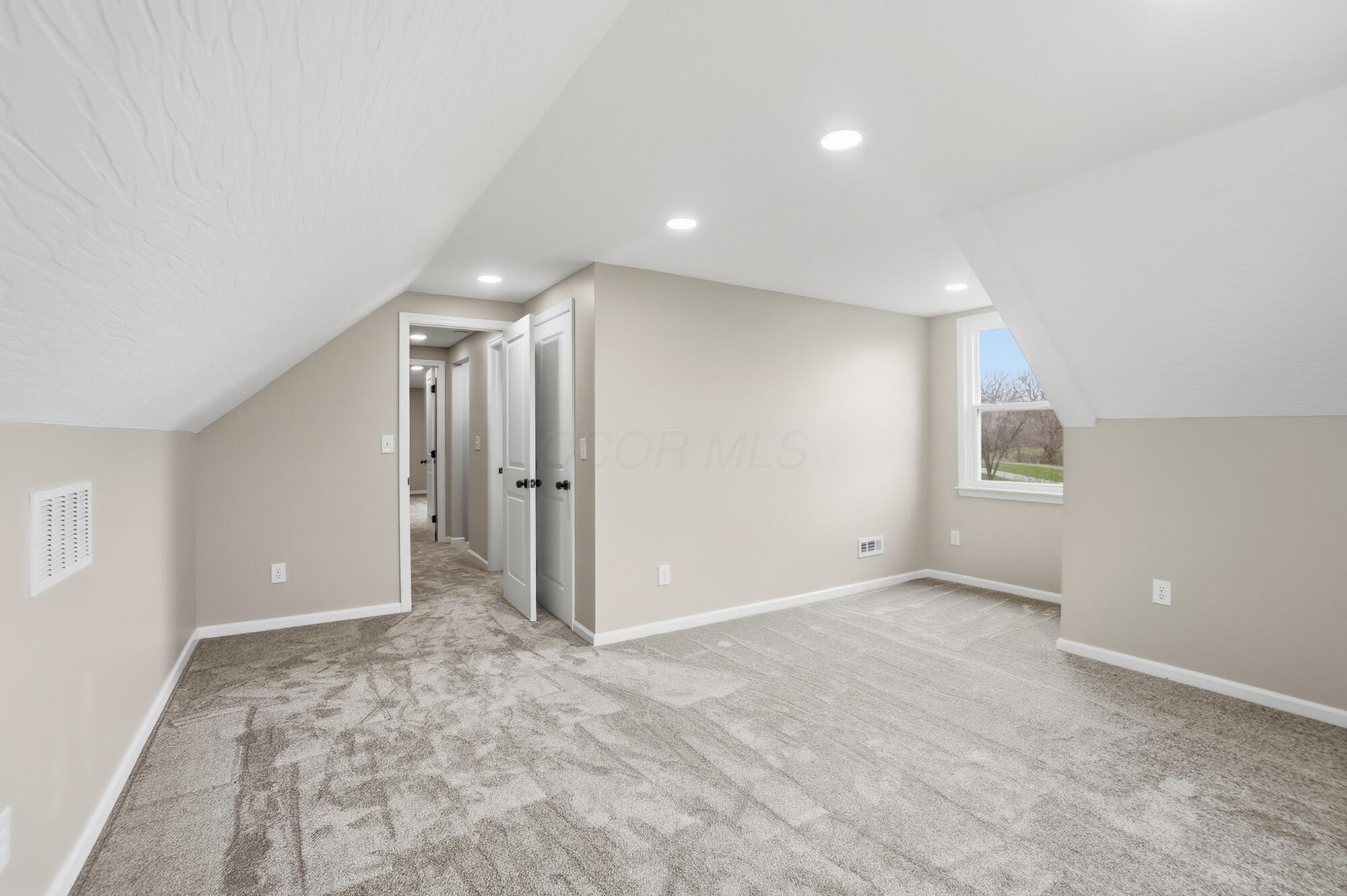 1881 Blayney Road Property Photo 43
