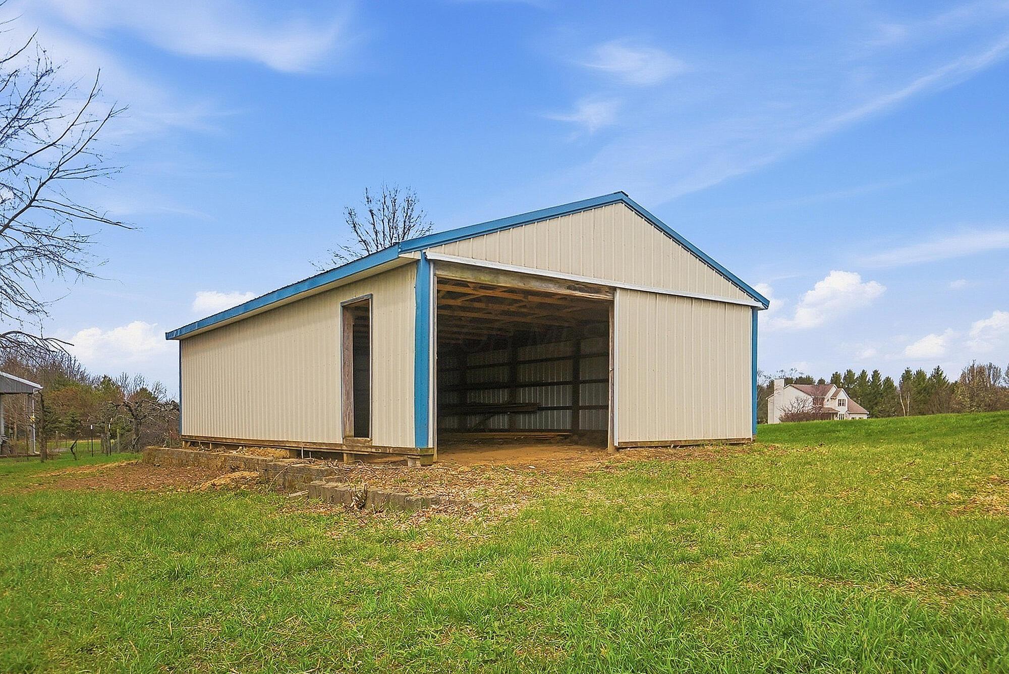 1881 Blayney Road Property Photo 54