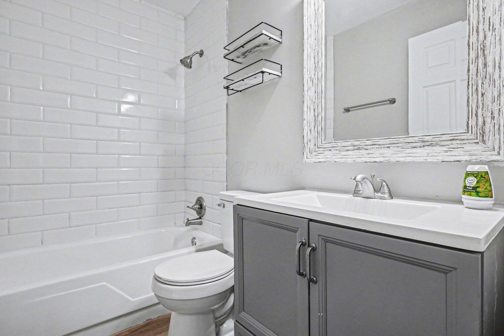 858 Higbee Drive S Property Photo 11