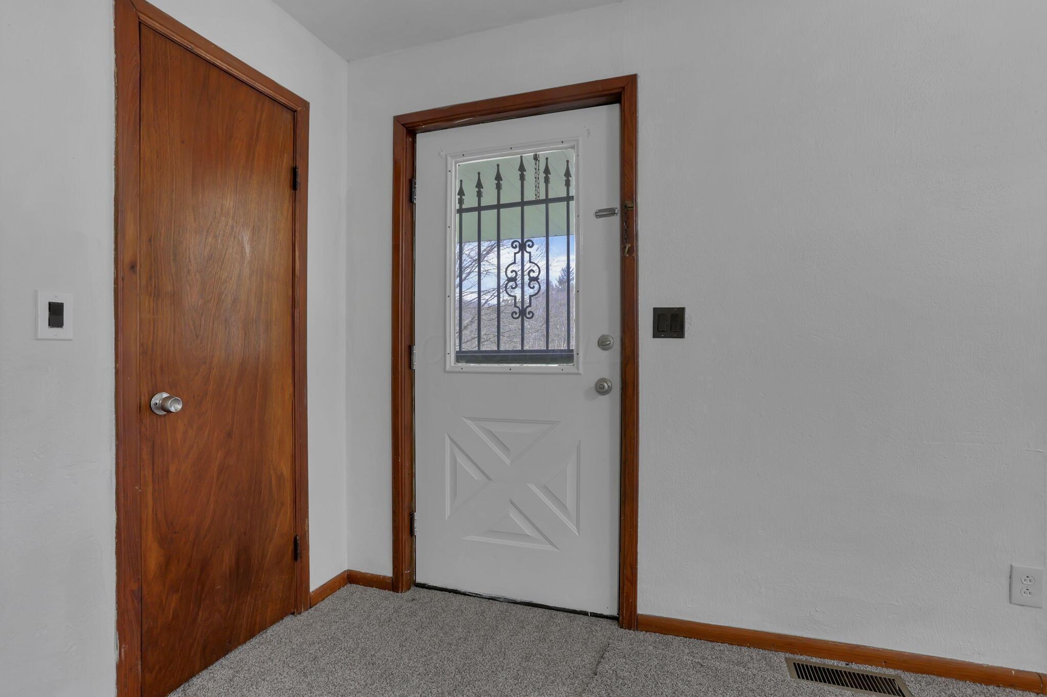 22497 State Route 93 S Property Photo 18