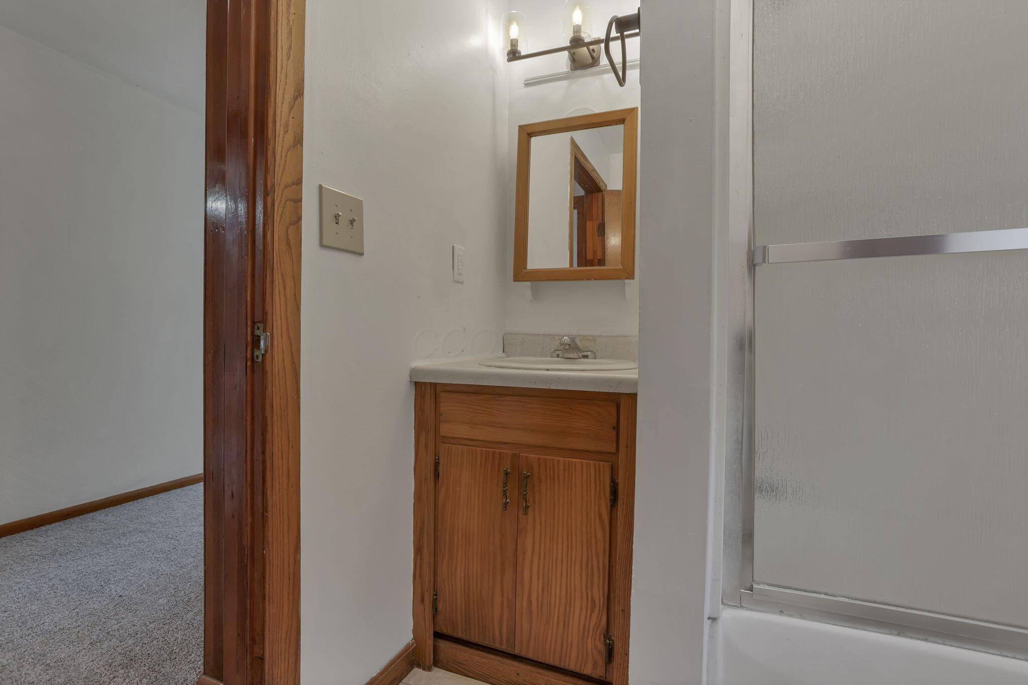 22497 State Route 93 S Property Photo 25
