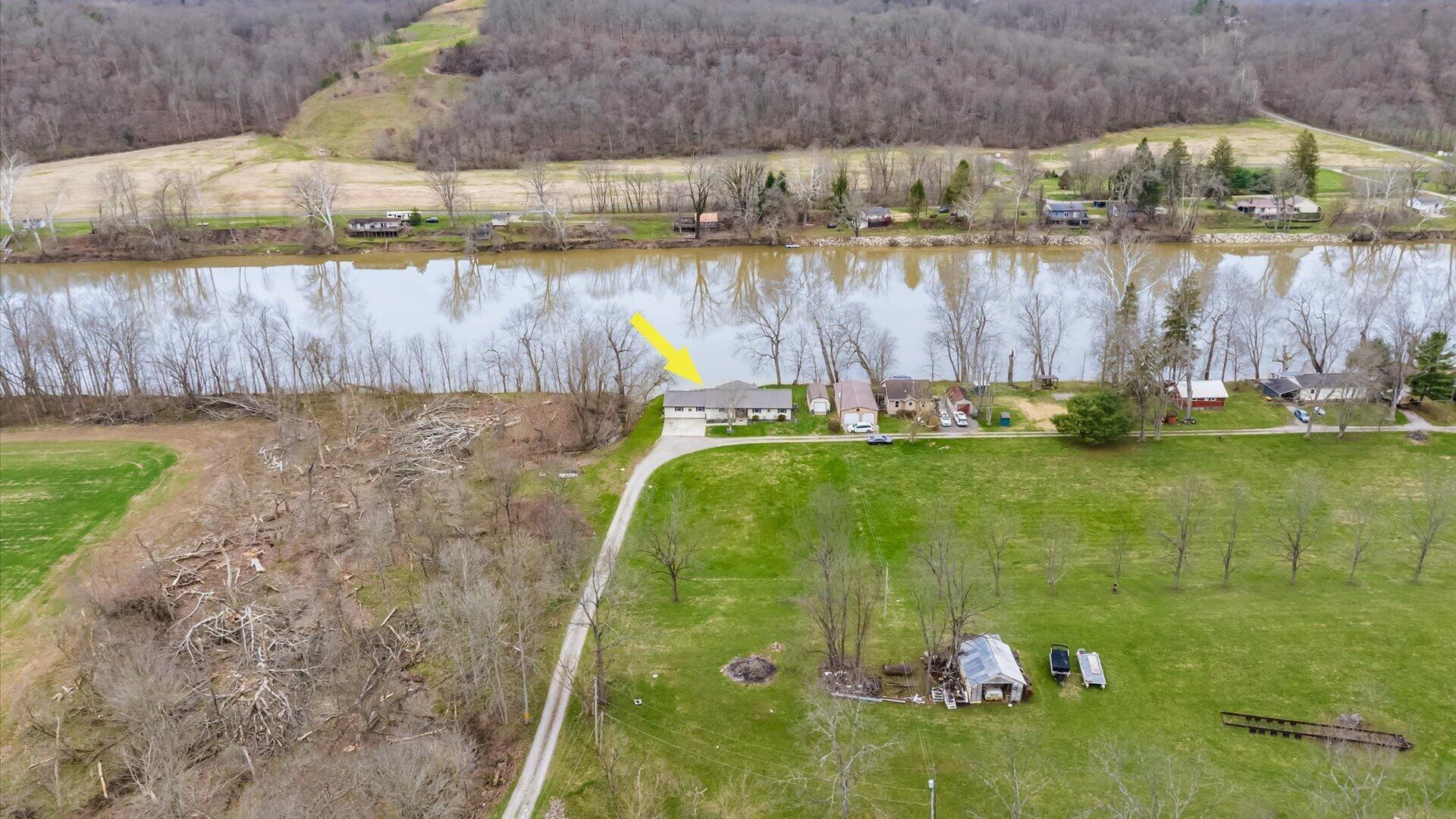 6625 S River Road Property Photo 49