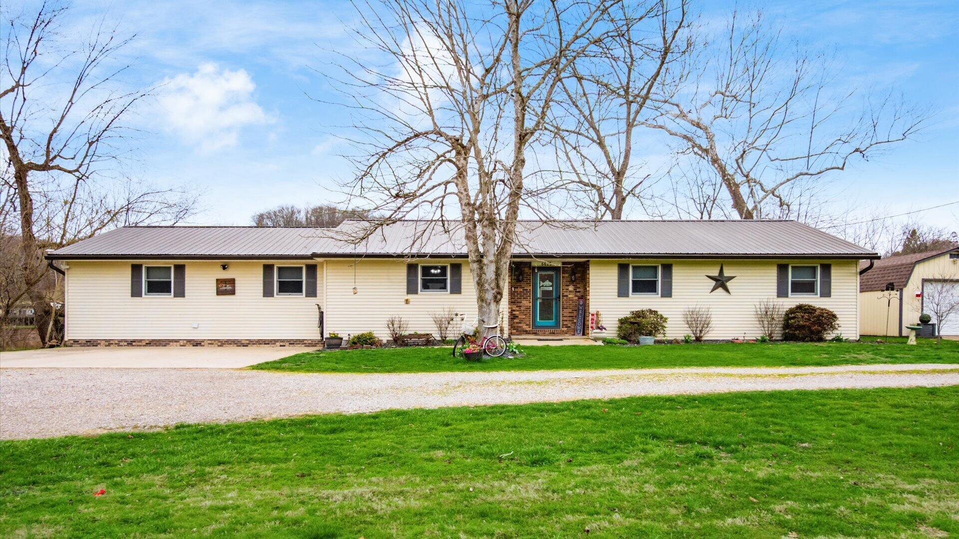 6625 S River Road Property Photo 67
