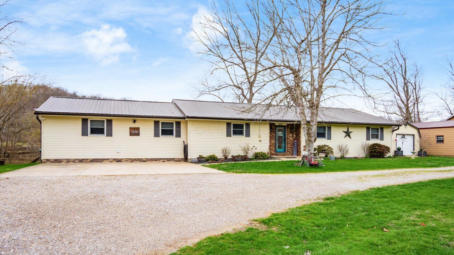 6625 S River Road Property Photo 68