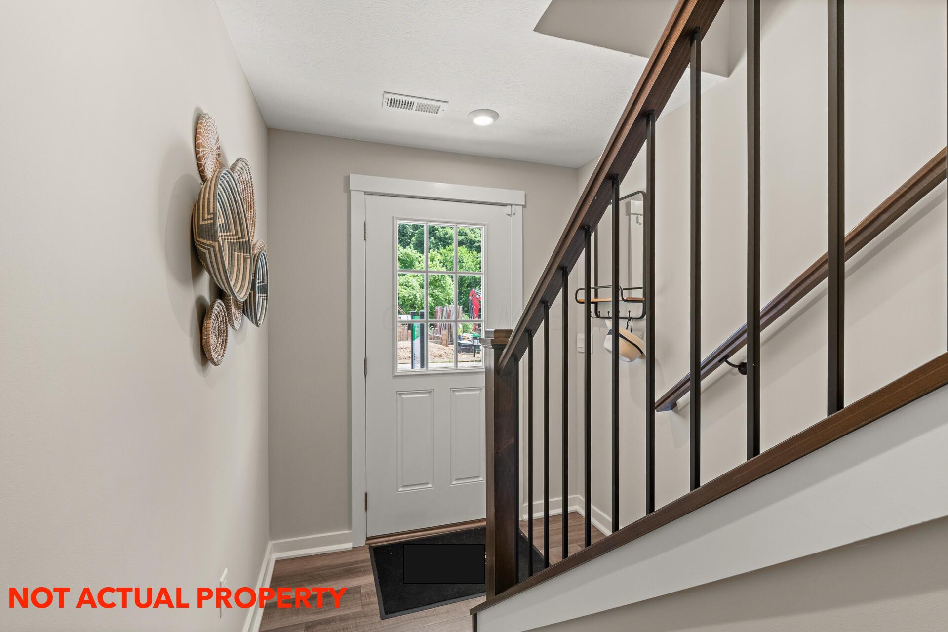 1356 Doe Ridge Avenue, 45 Property Photo 3