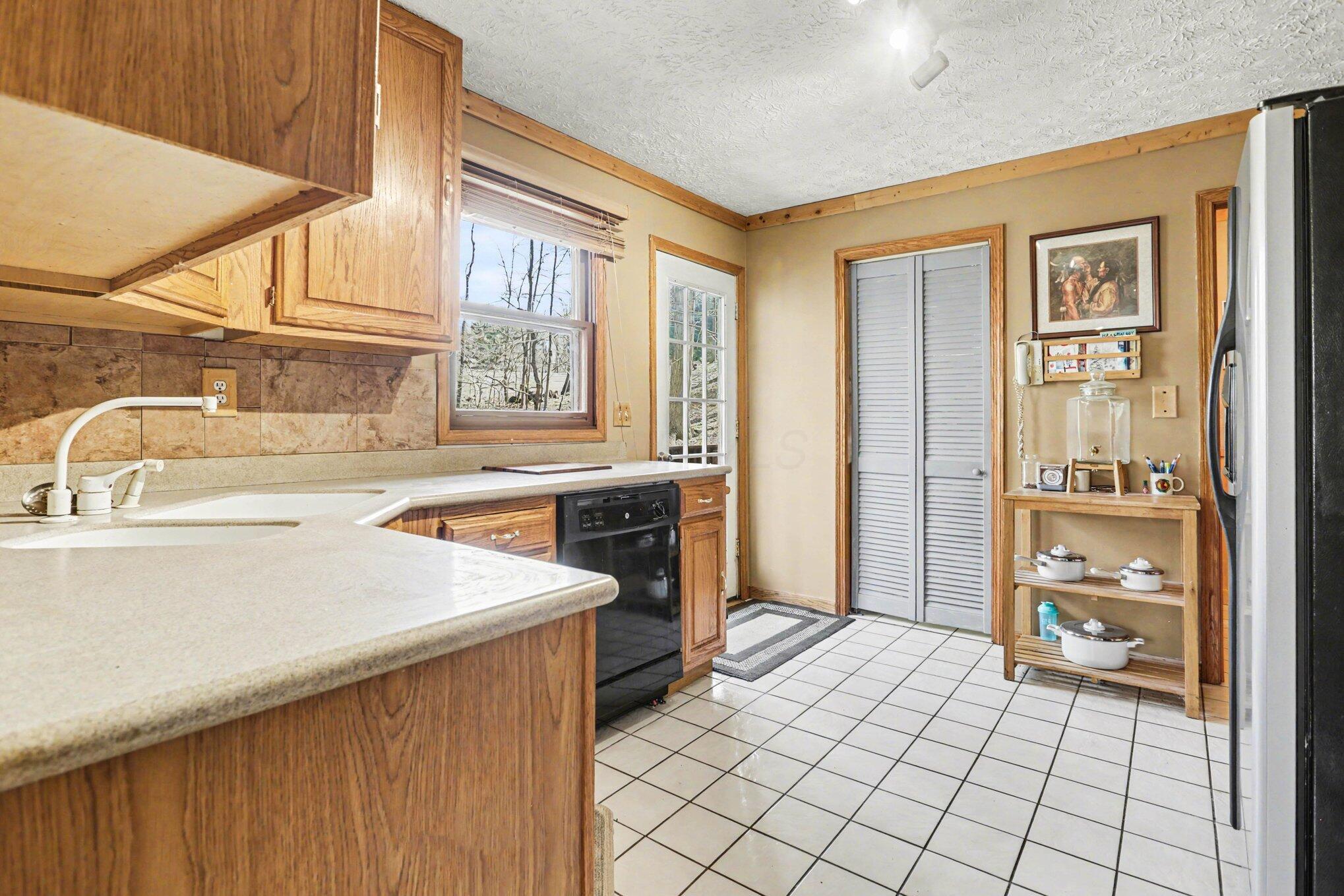 474 Natchez Lane Property Photo 6