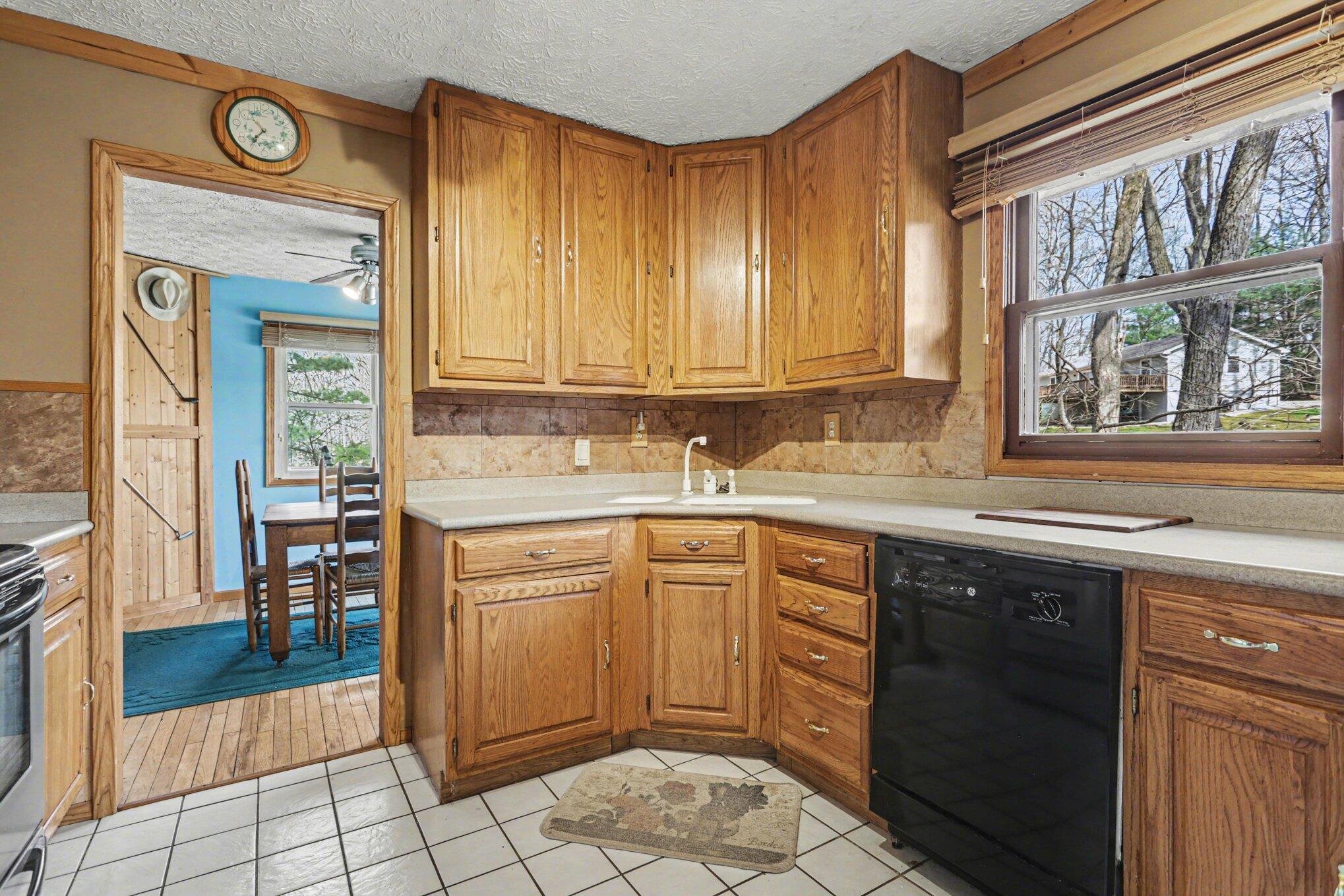 474 Natchez Lane Property Photo 7