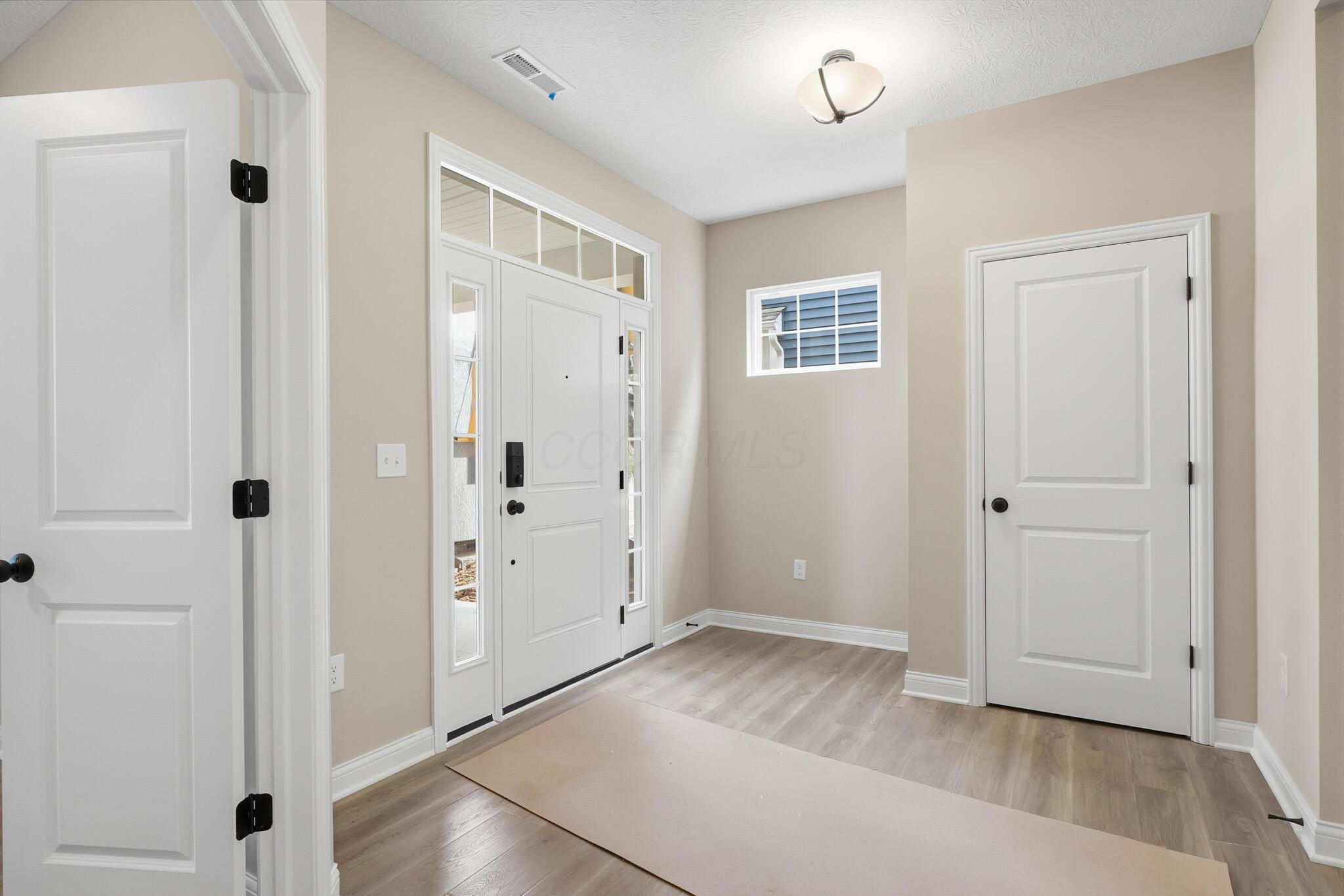 6956 Corsican Loop N Property Photo 5