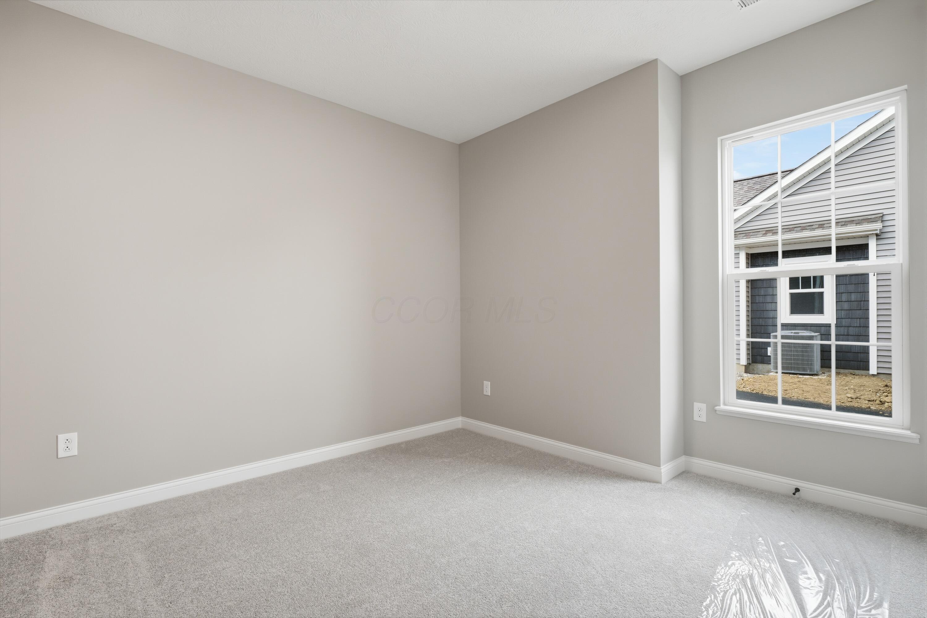 6956 Corsican Loop N Property Photo 10
