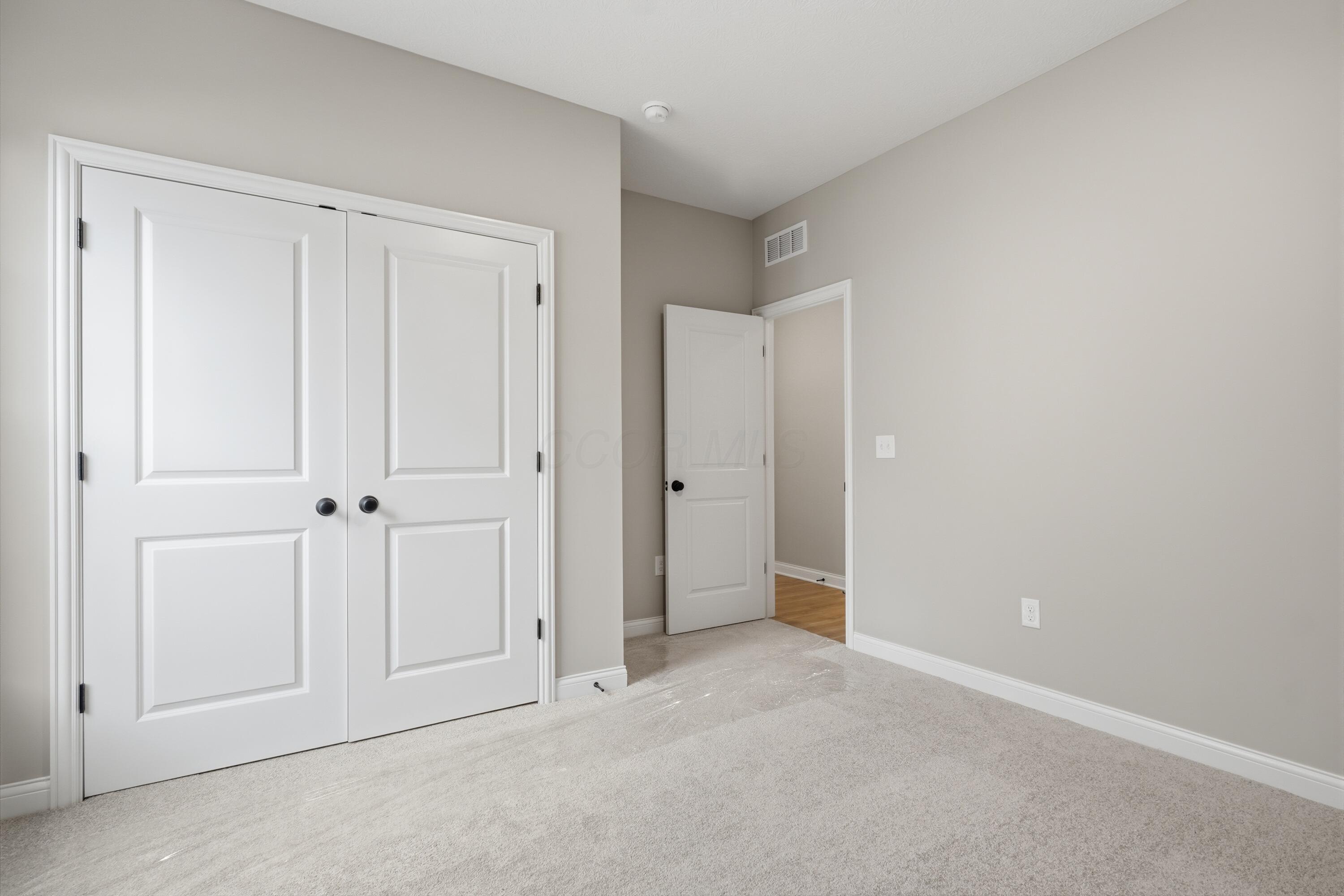 6956 Corsican Loop N Property Photo 11