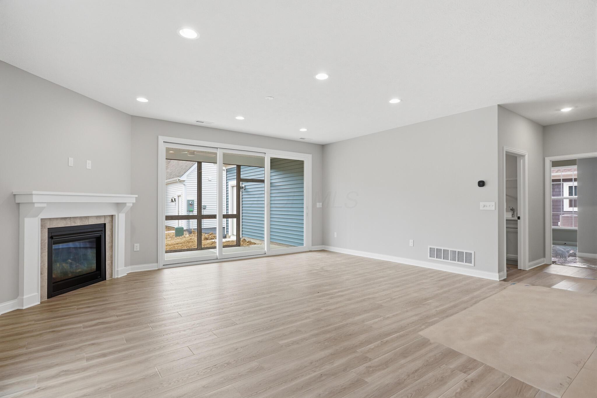 6956 Corsican Loop N Property Photo 21
