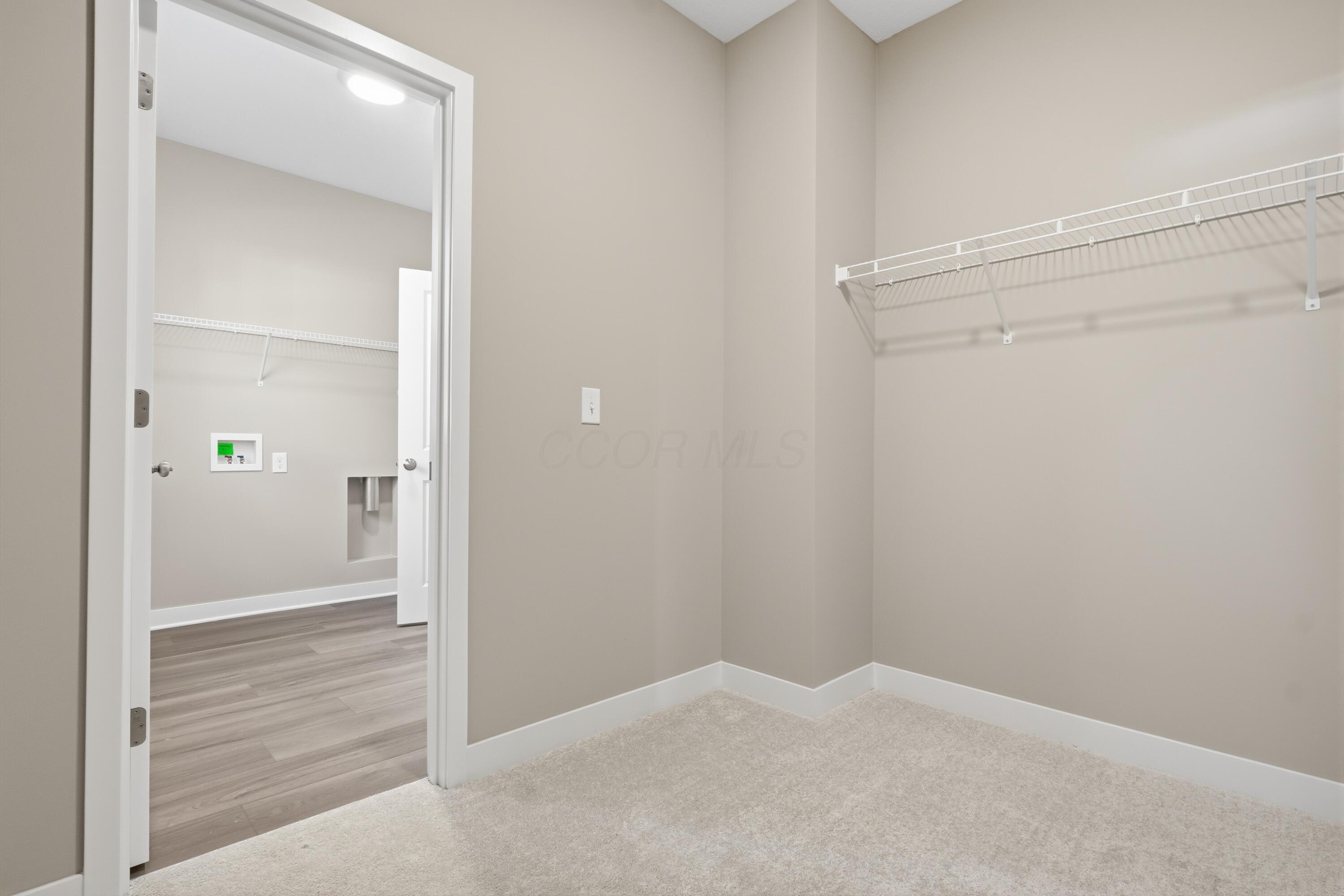 4537 Corsican Loop E Property Photo 33