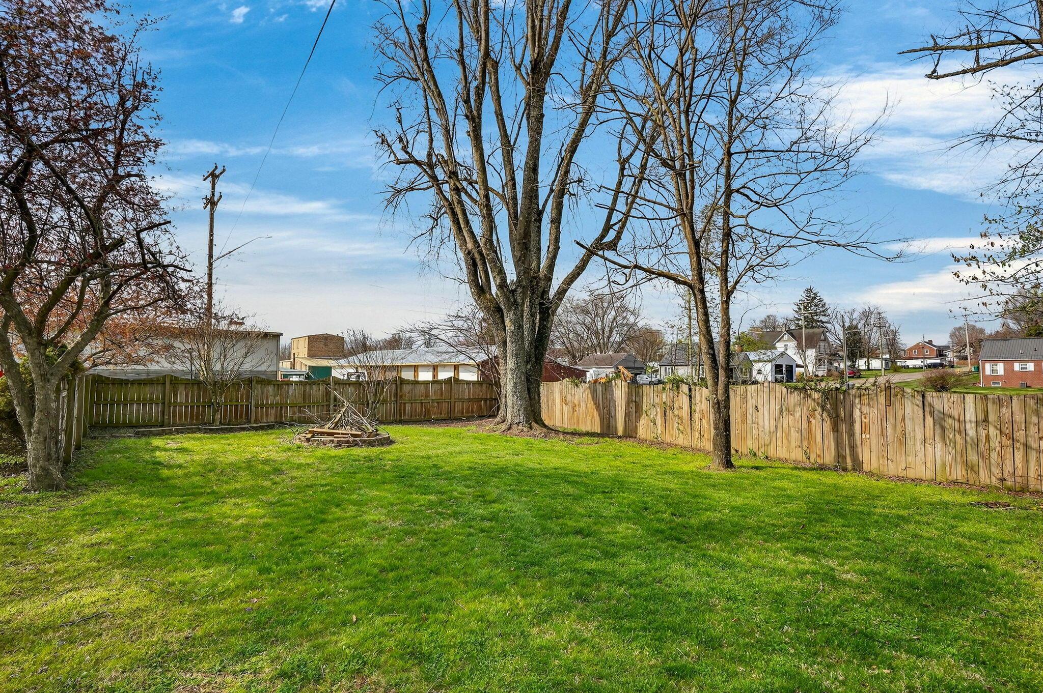 306 Outlot Street Property Photo 45