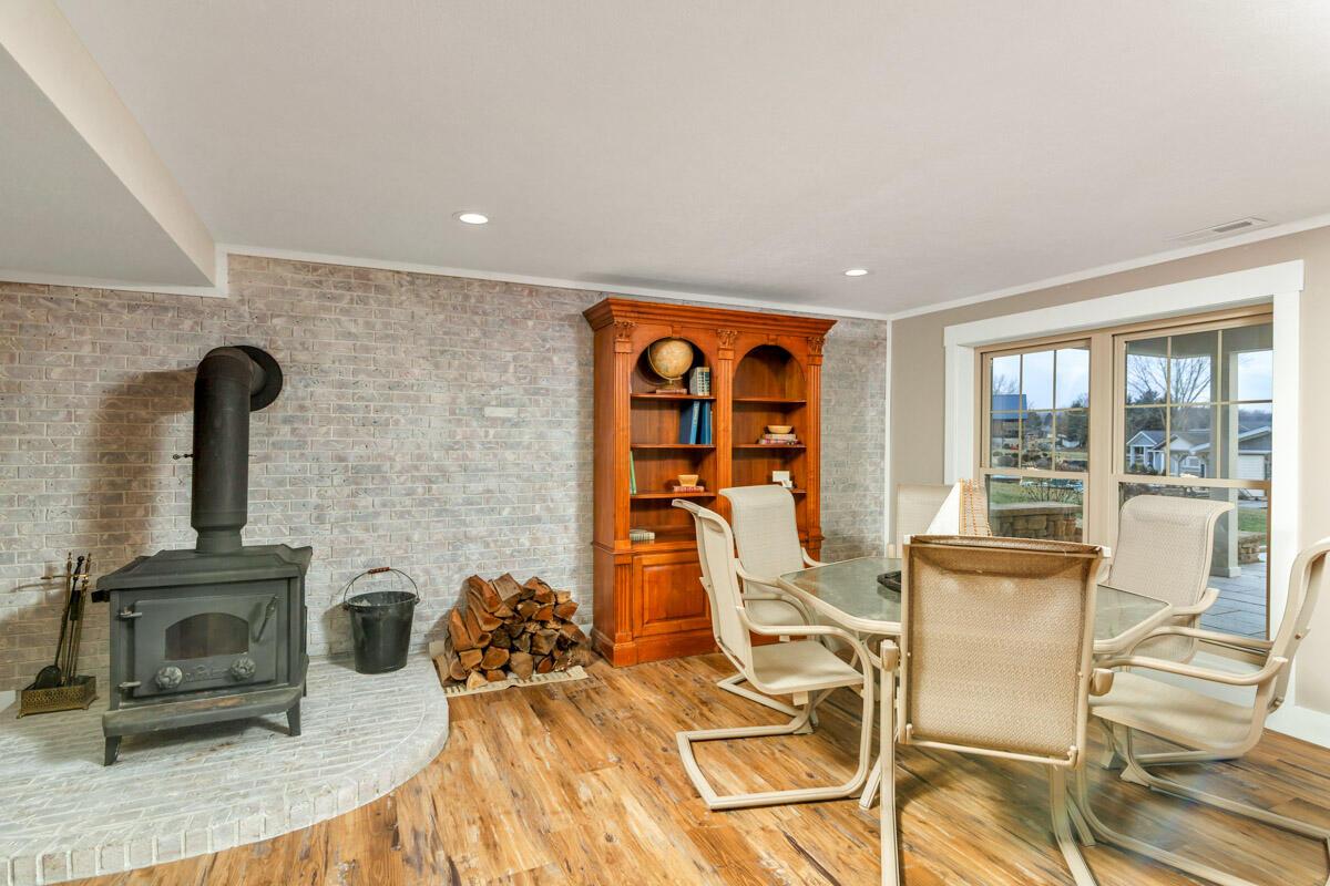 4053 Apple Valley Drive Property Photo 41