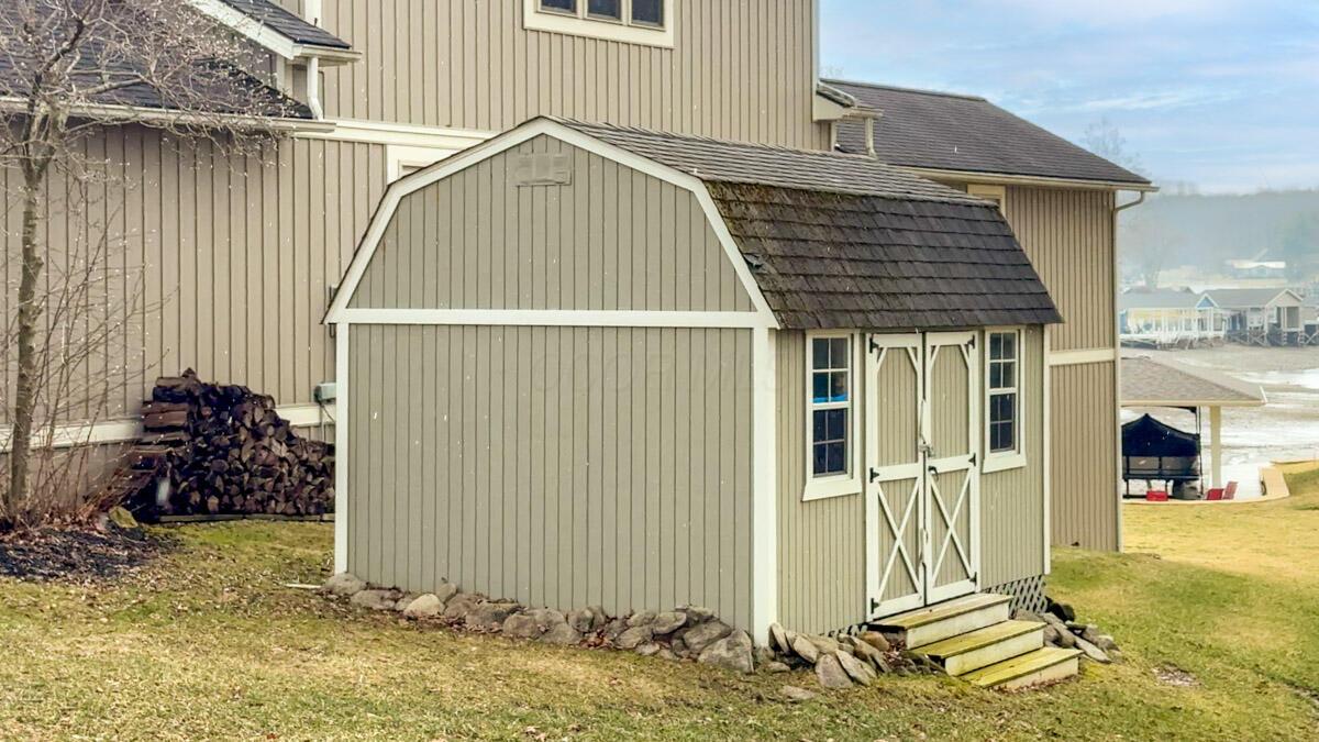 4053 Apple Valley Drive Property Photo 53