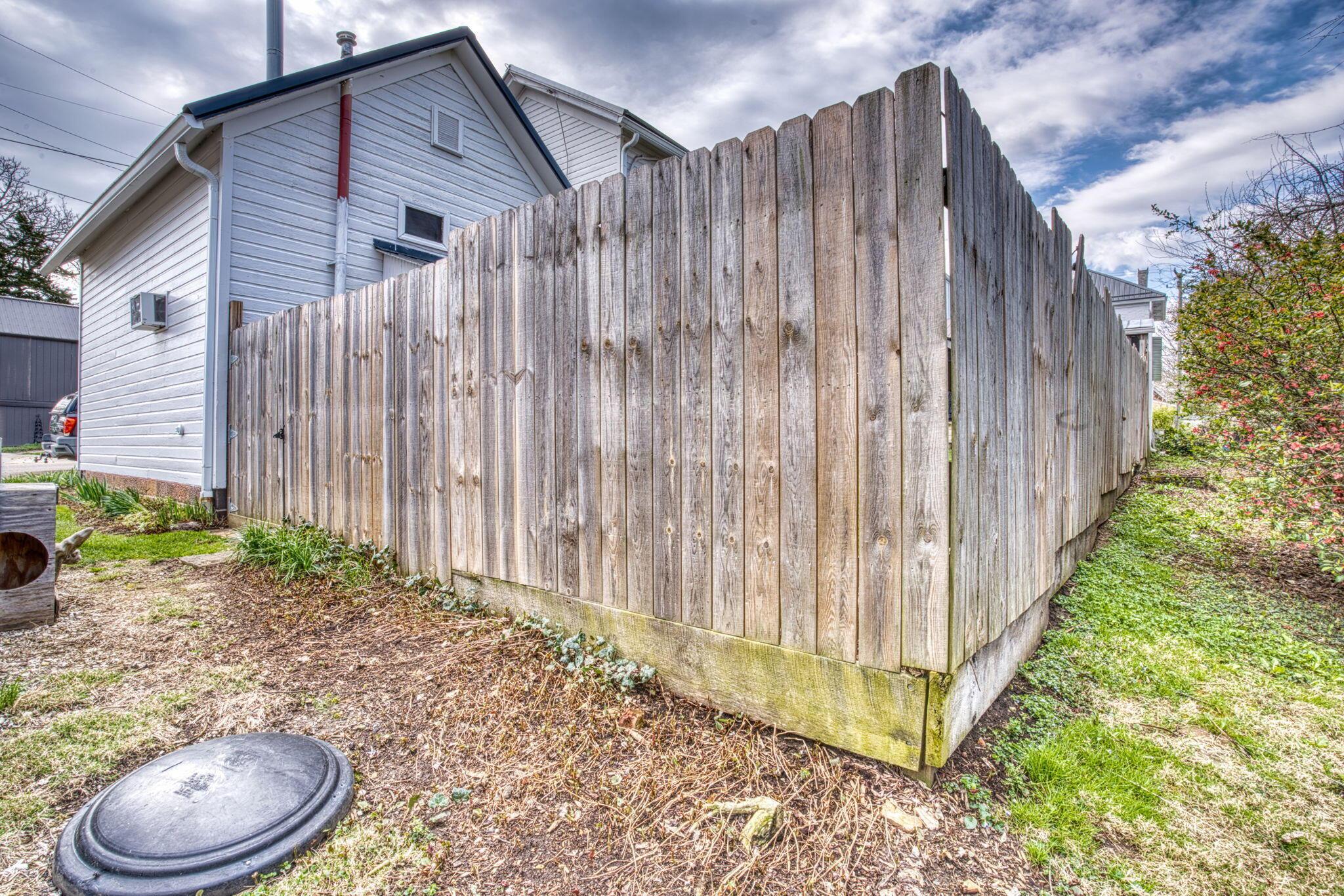 8450 Main Street Property Photo 32