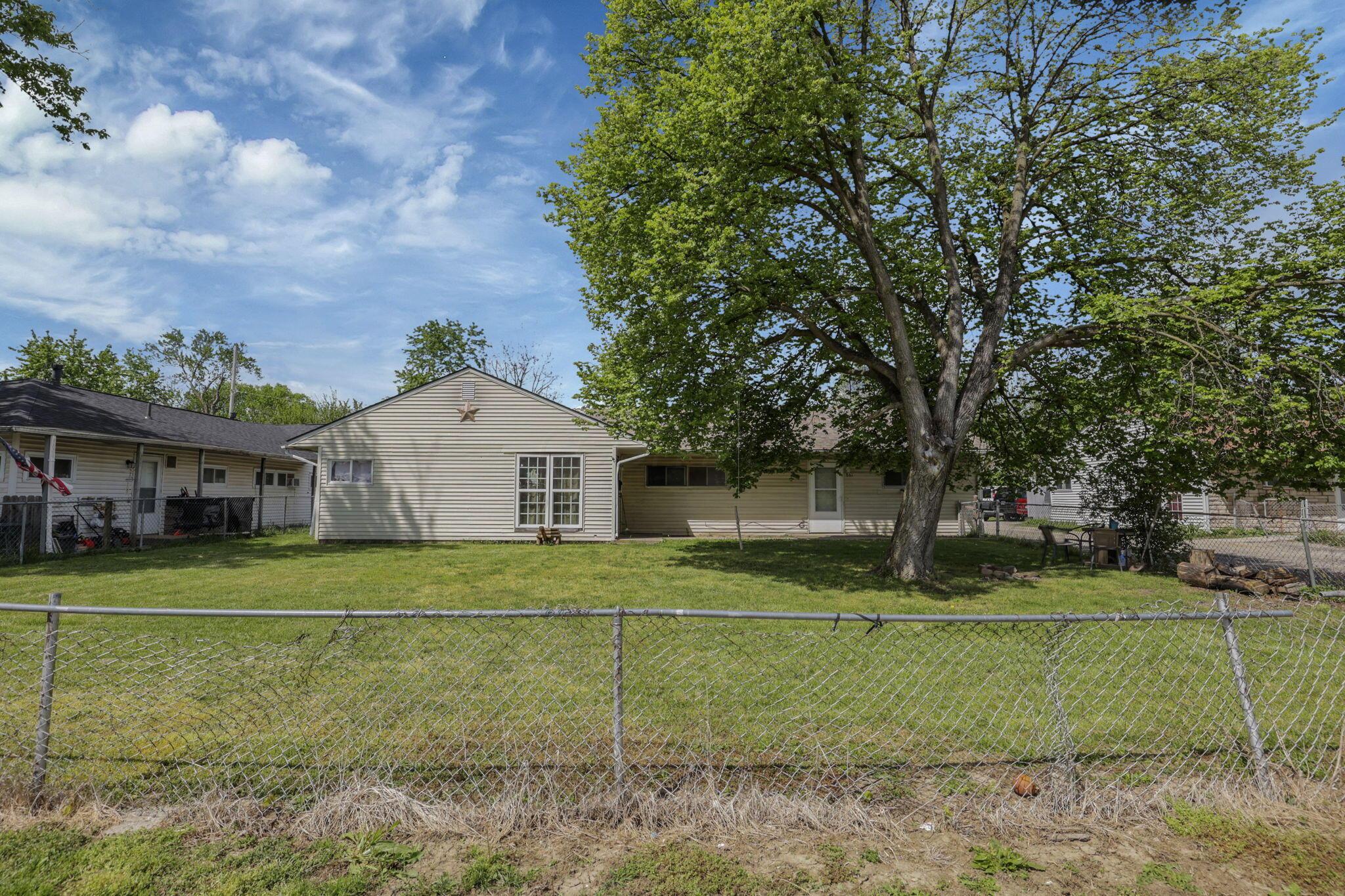 861 Derrer Road Property Photo 4