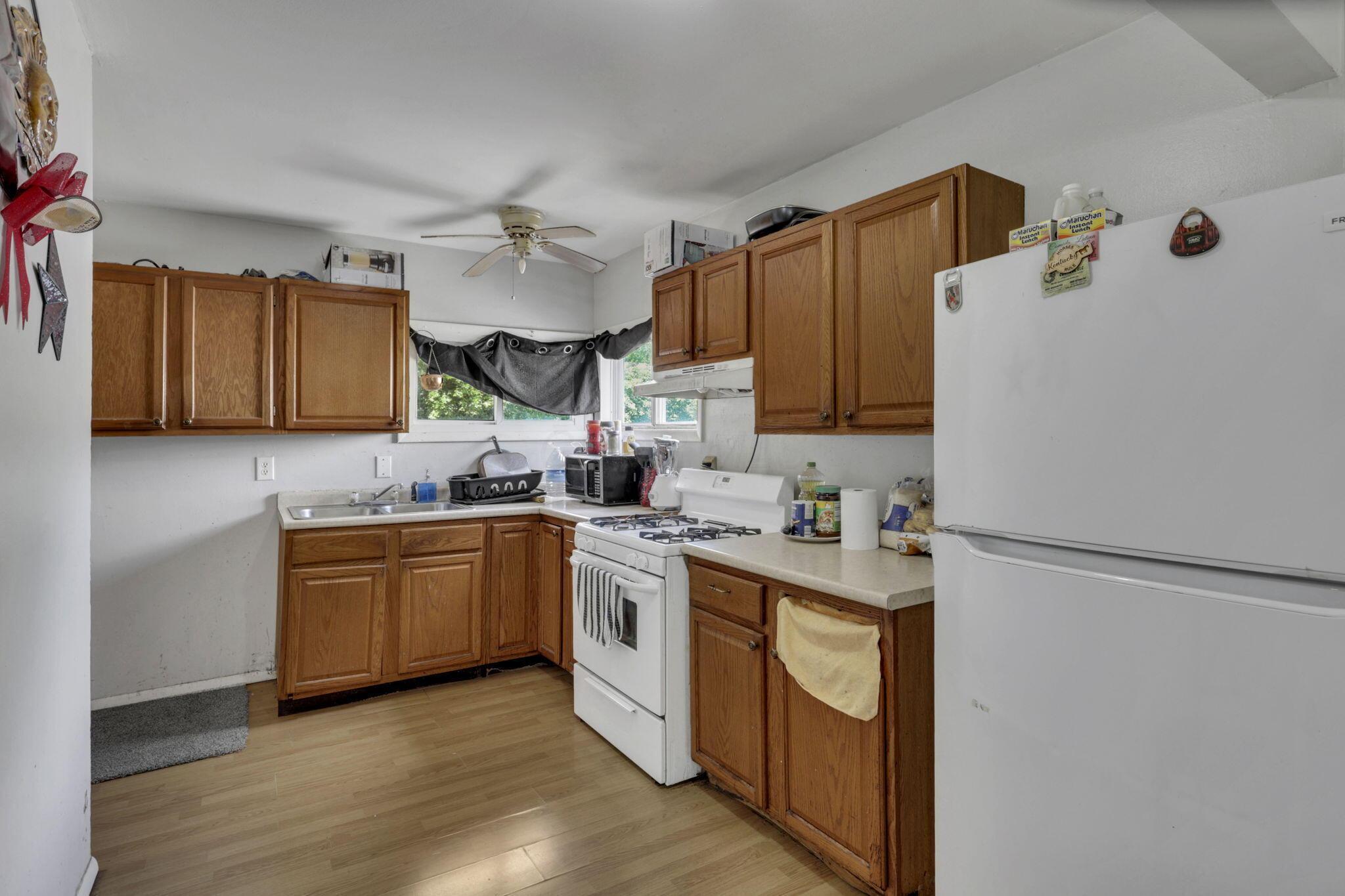861 Derrer Road Property Photo 18