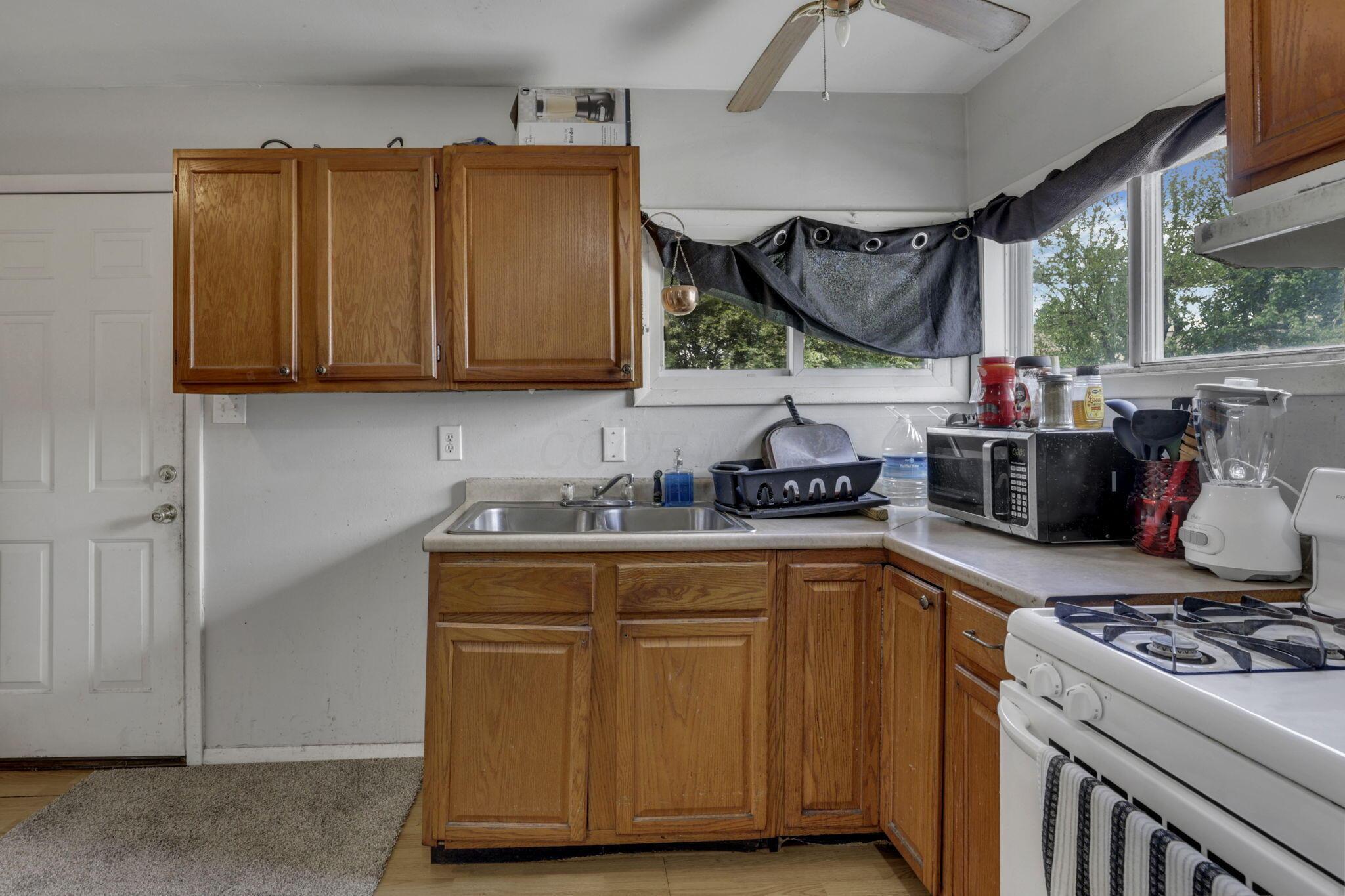 861 Derrer Road Property Photo 23
