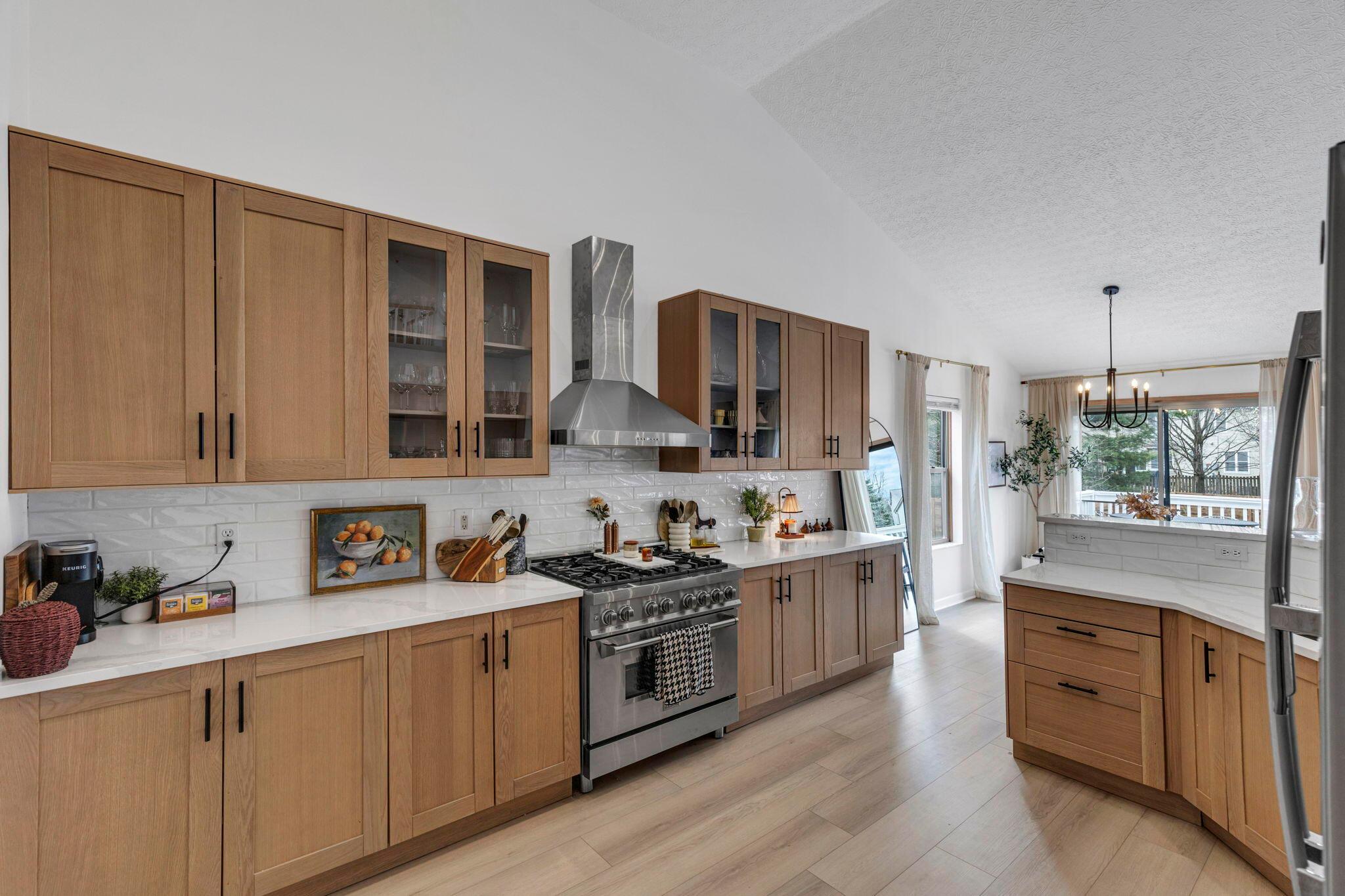 226010322 Property Photo 6