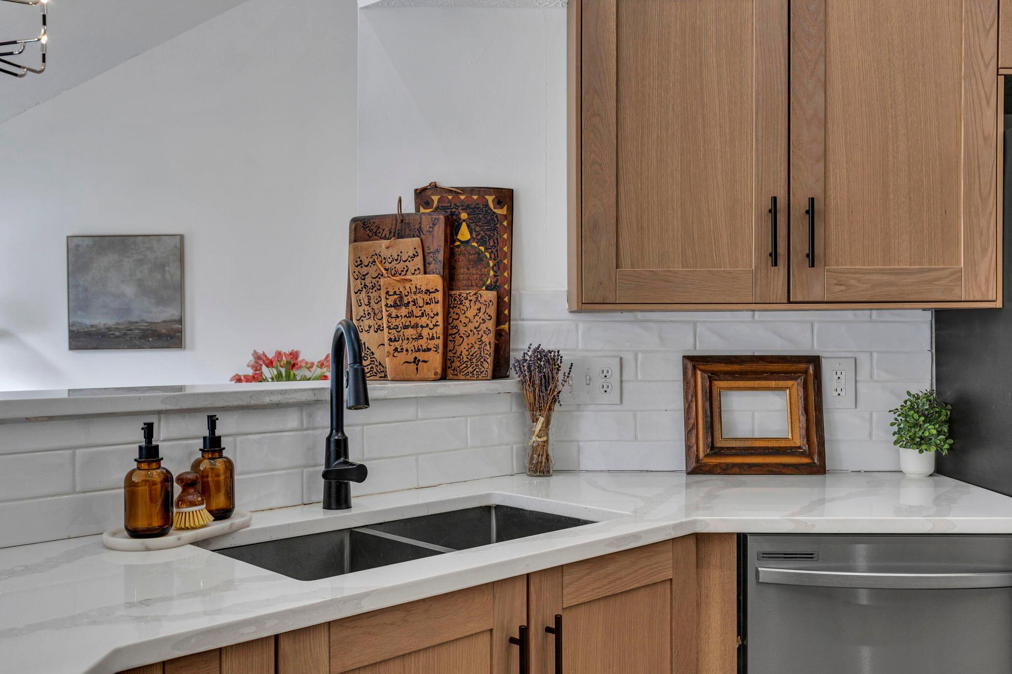 226010322 Property Photo 18