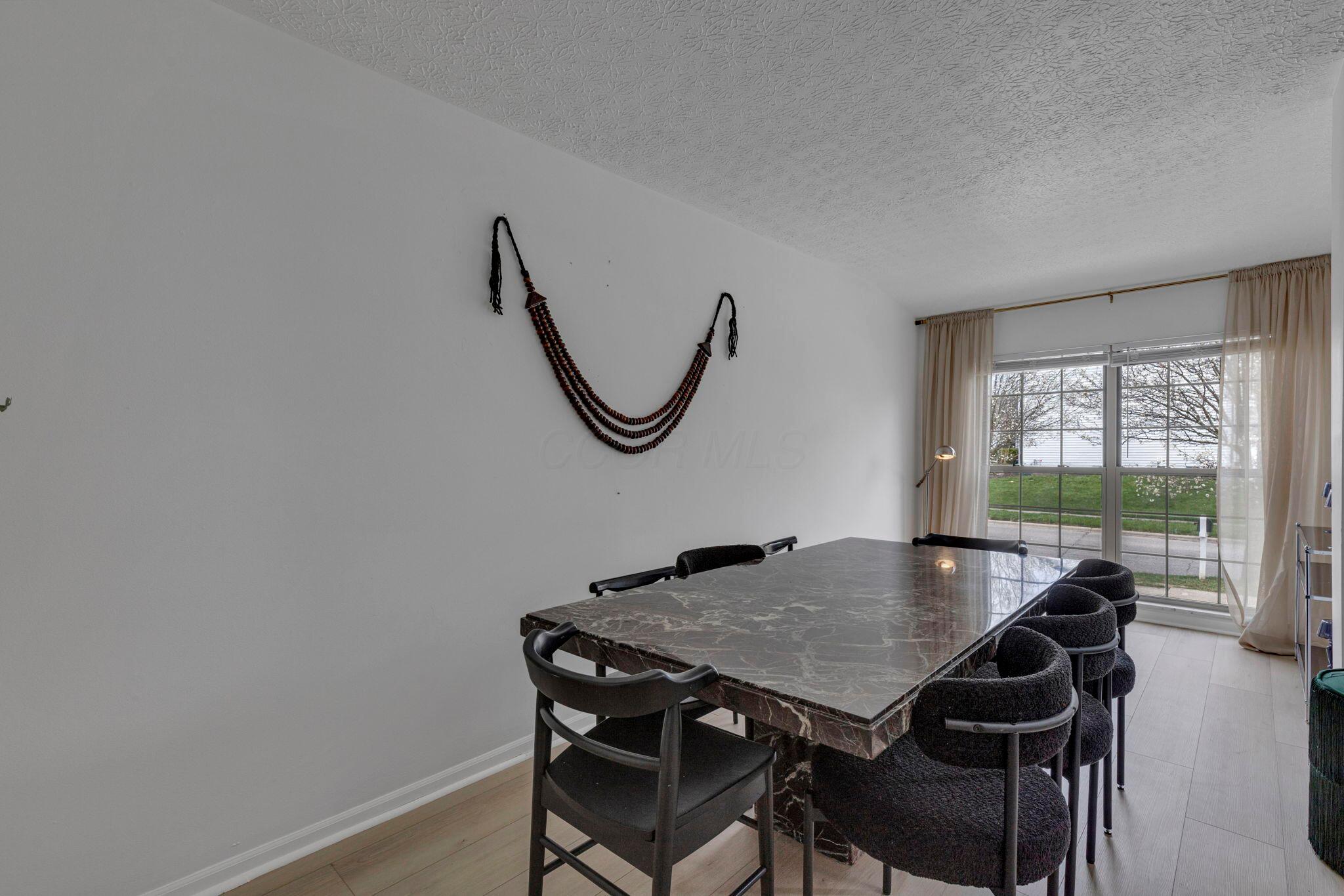 226010322 Property Photo 33