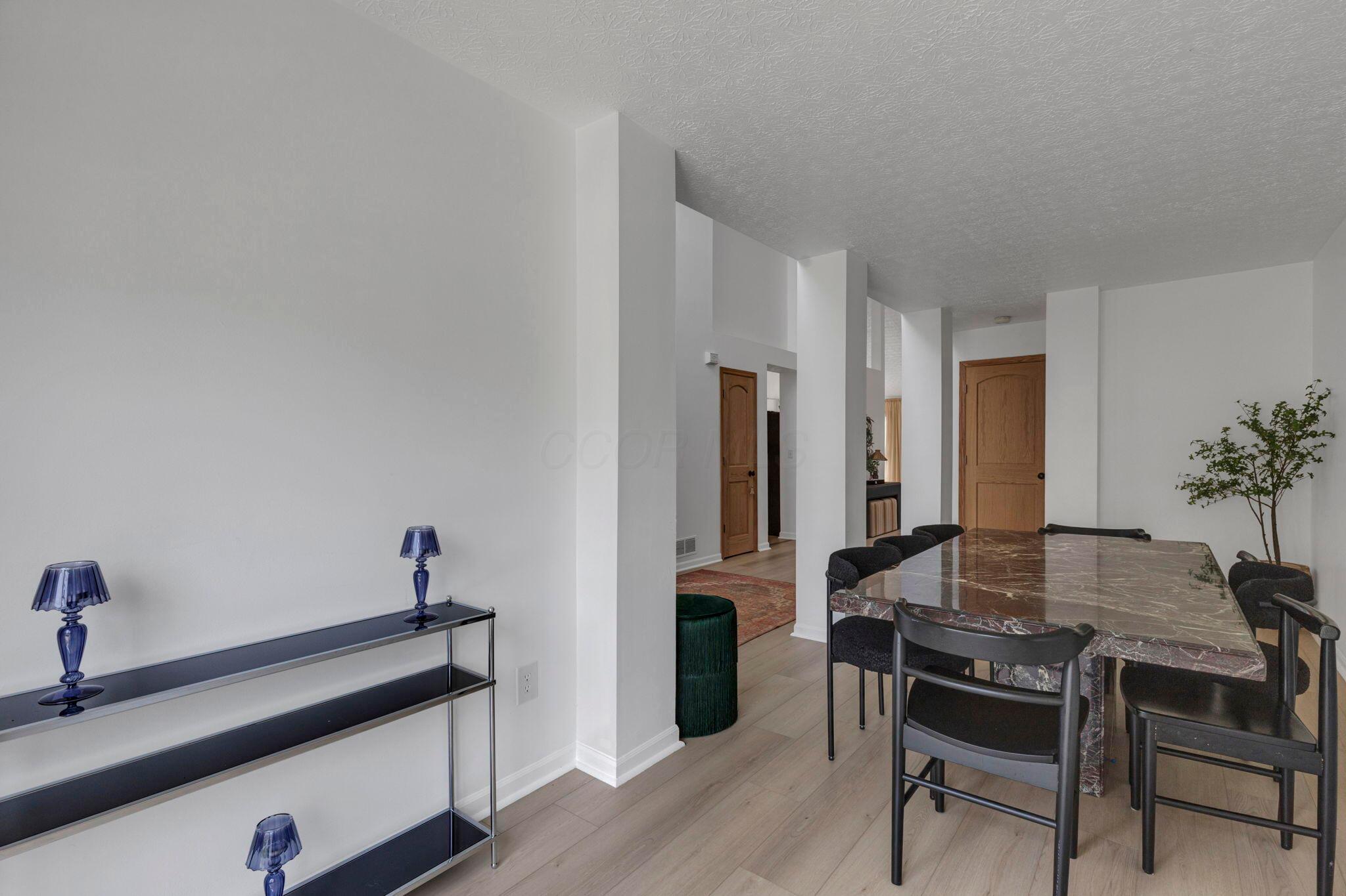 226010322 Property Photo 40