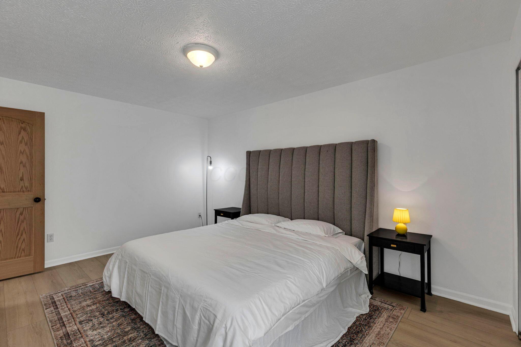 226010322 Property Photo 54