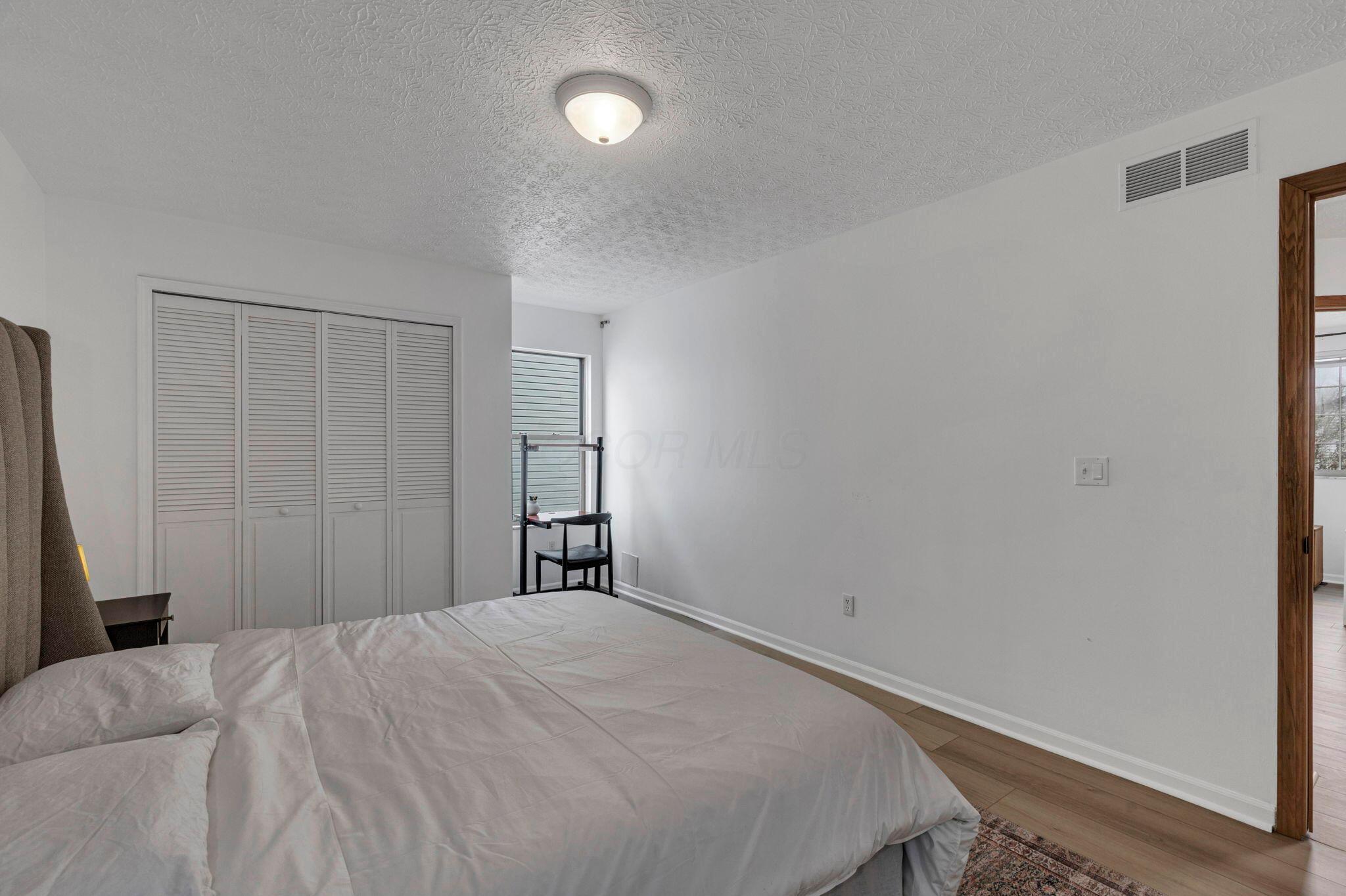 226010322 Property Photo 56