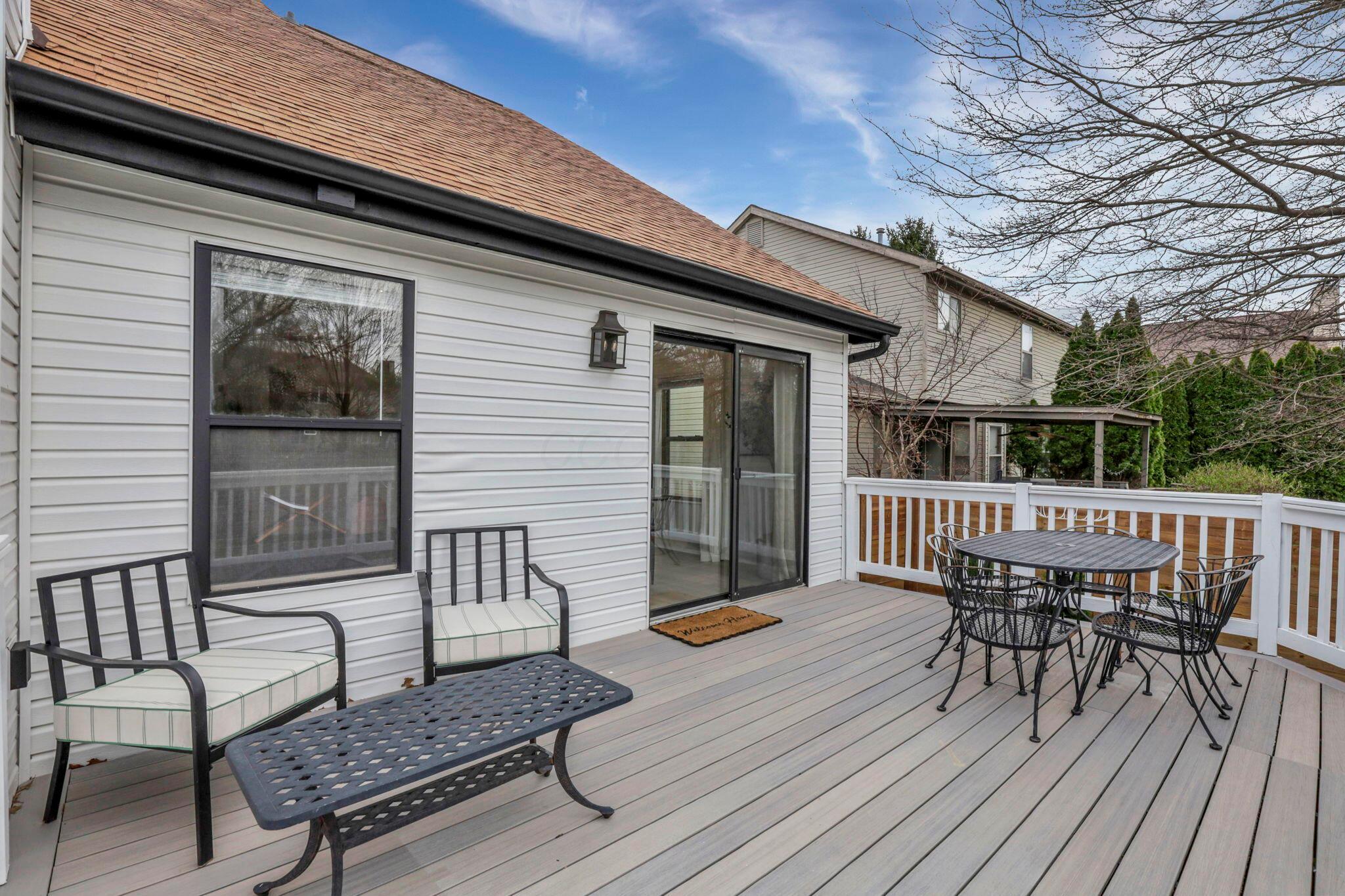 226010322 Property Photo 75