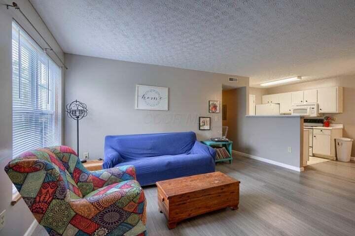 5484 Cedar Springs Drive Property Photo 7