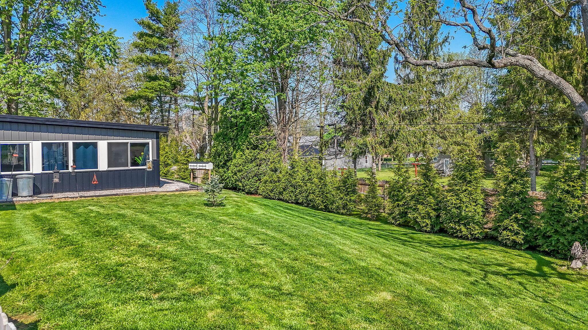 427 Maple Avenue Property Photo 5